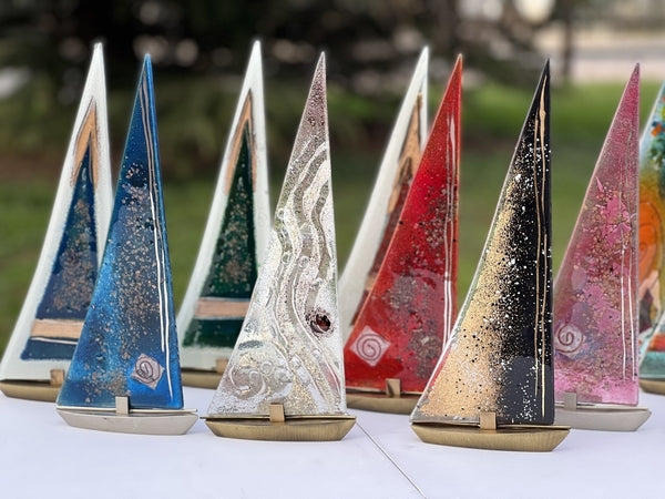 Glass Candle Holders: What Are Your Options?