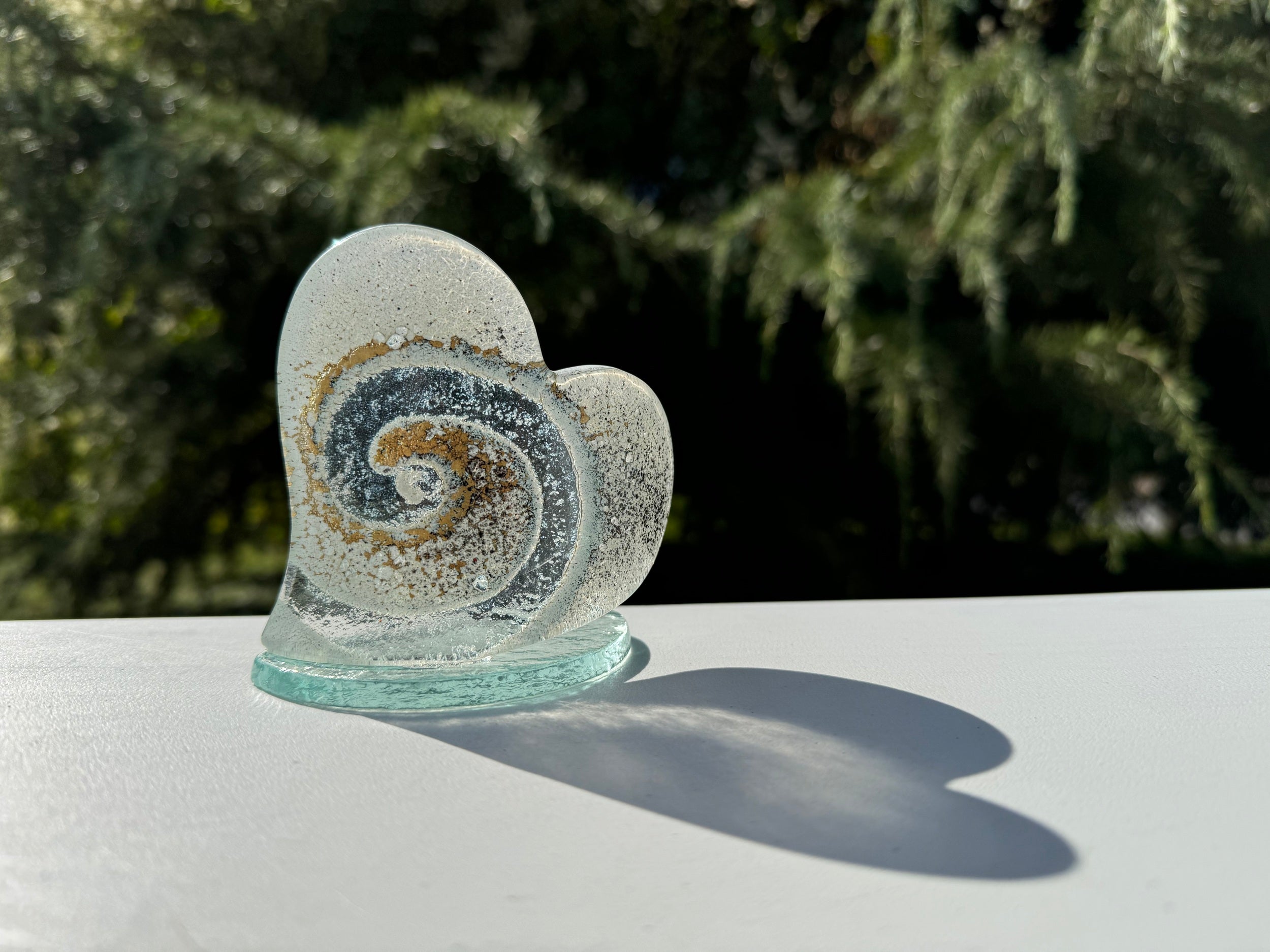 Gold Heart Shaped Tealight Holder