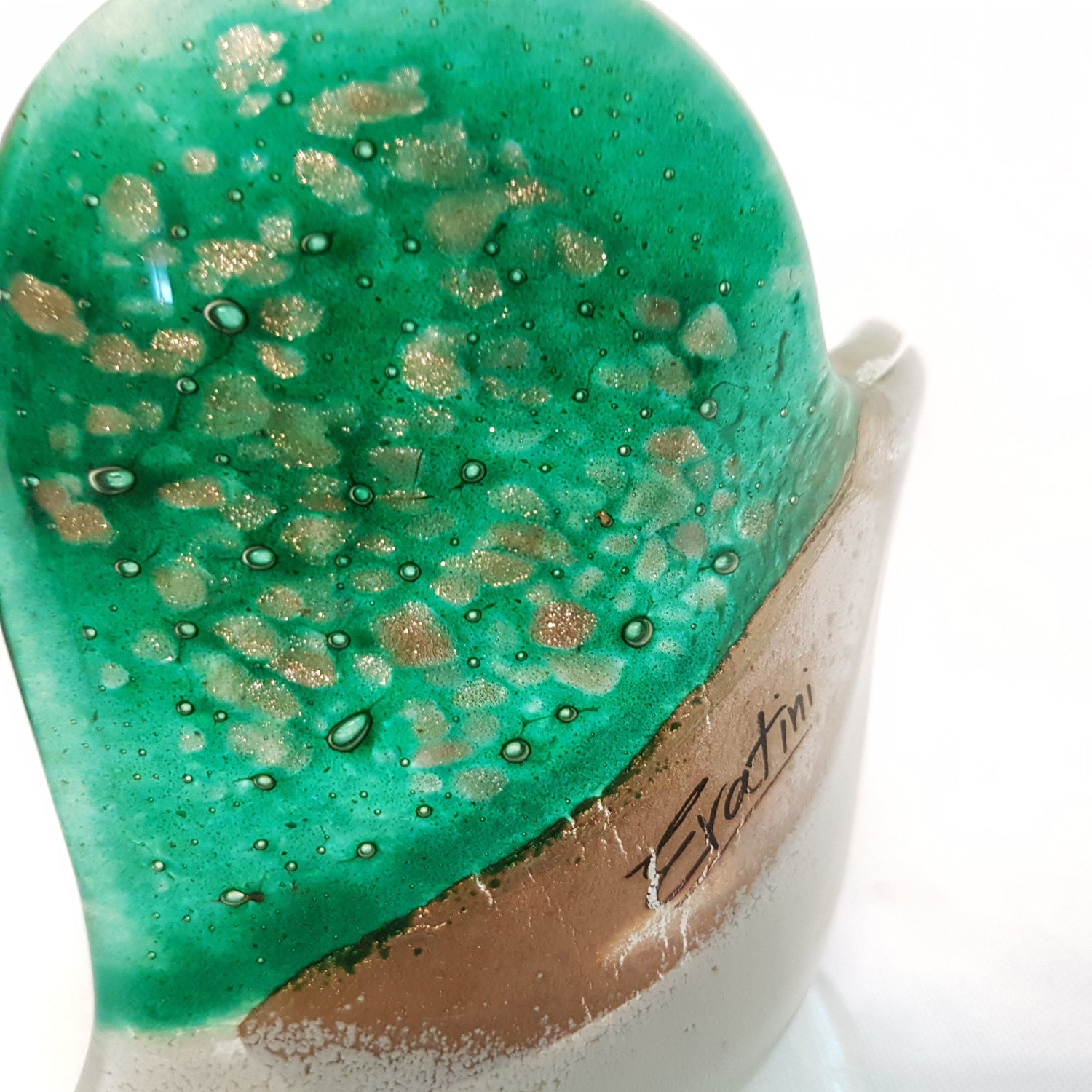 Thira Green Heart Shaped Tealight Holder