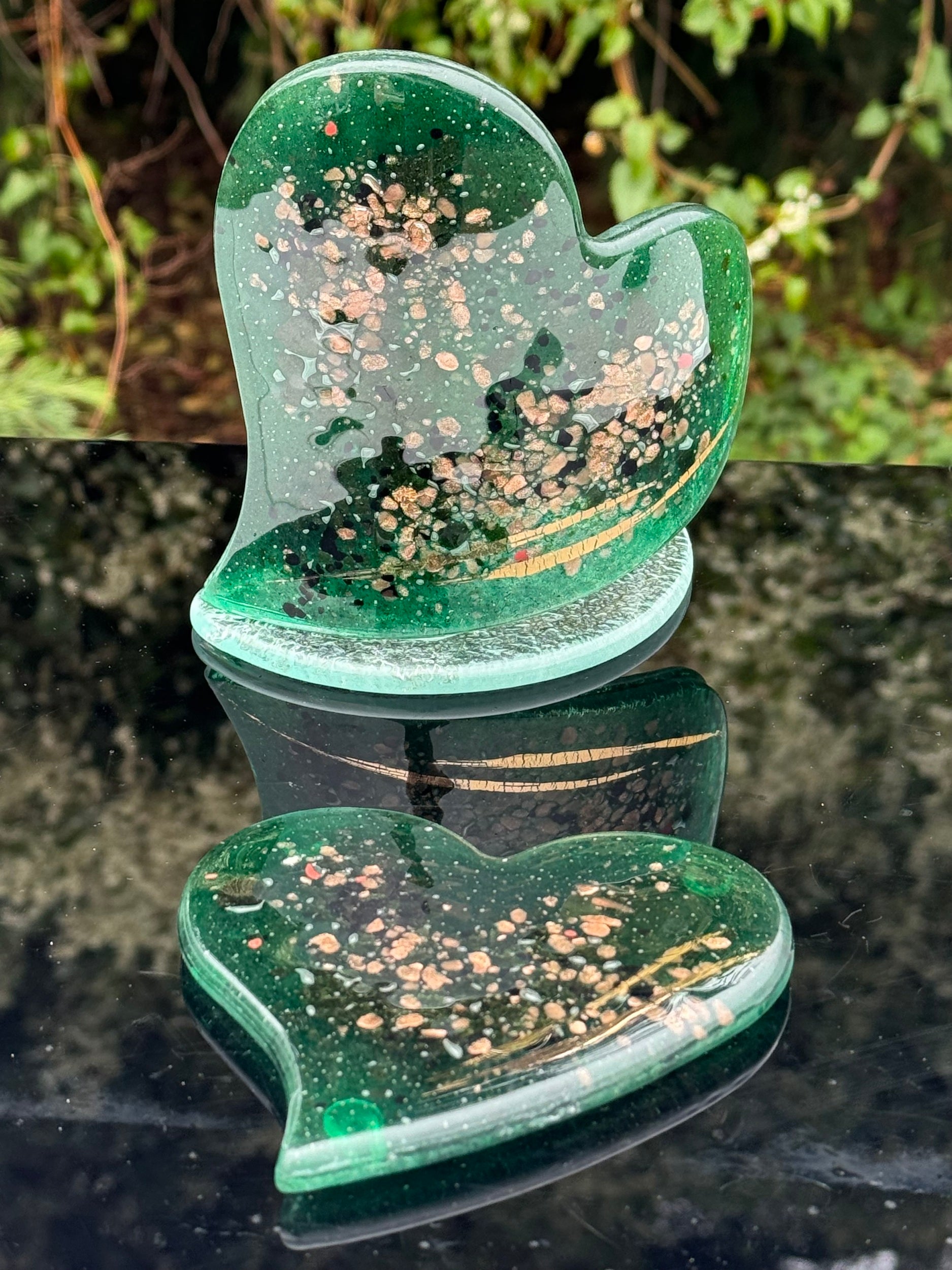 Dark Green & Gold Heart Shaped Tealight Holder.