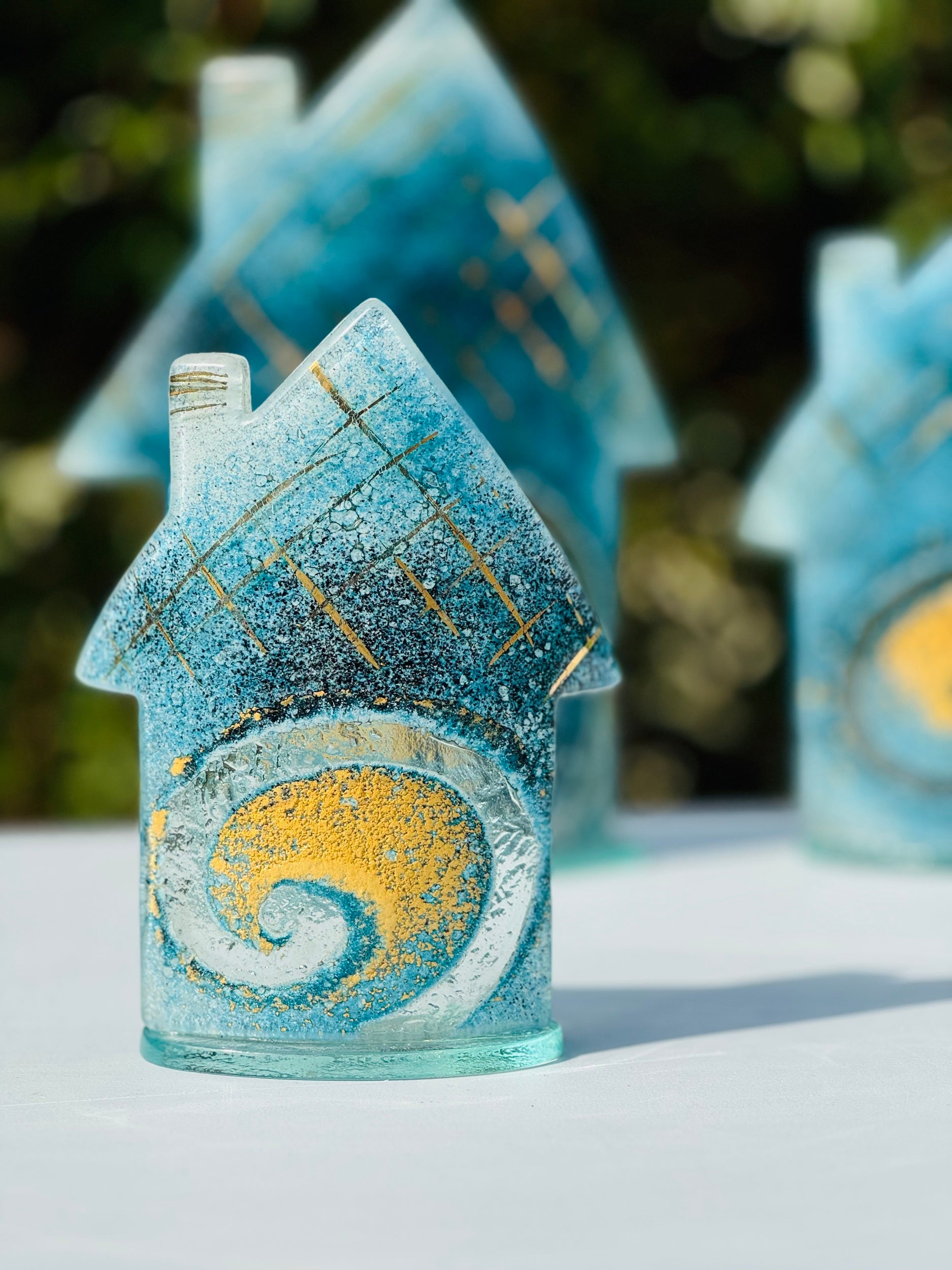 Cottage - Blue & Gold