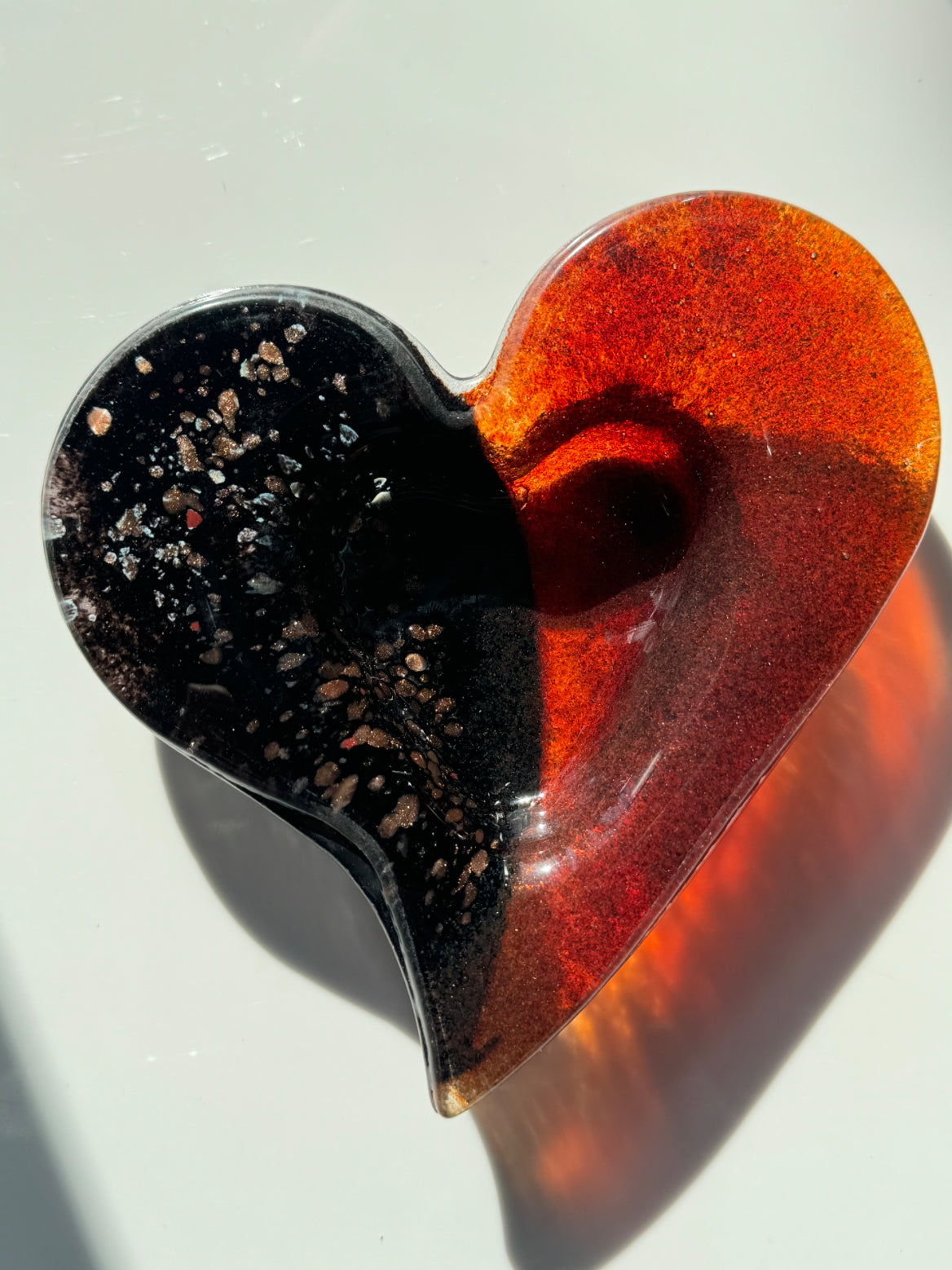 Fedra (rustic) Red Heart Tealight Dish