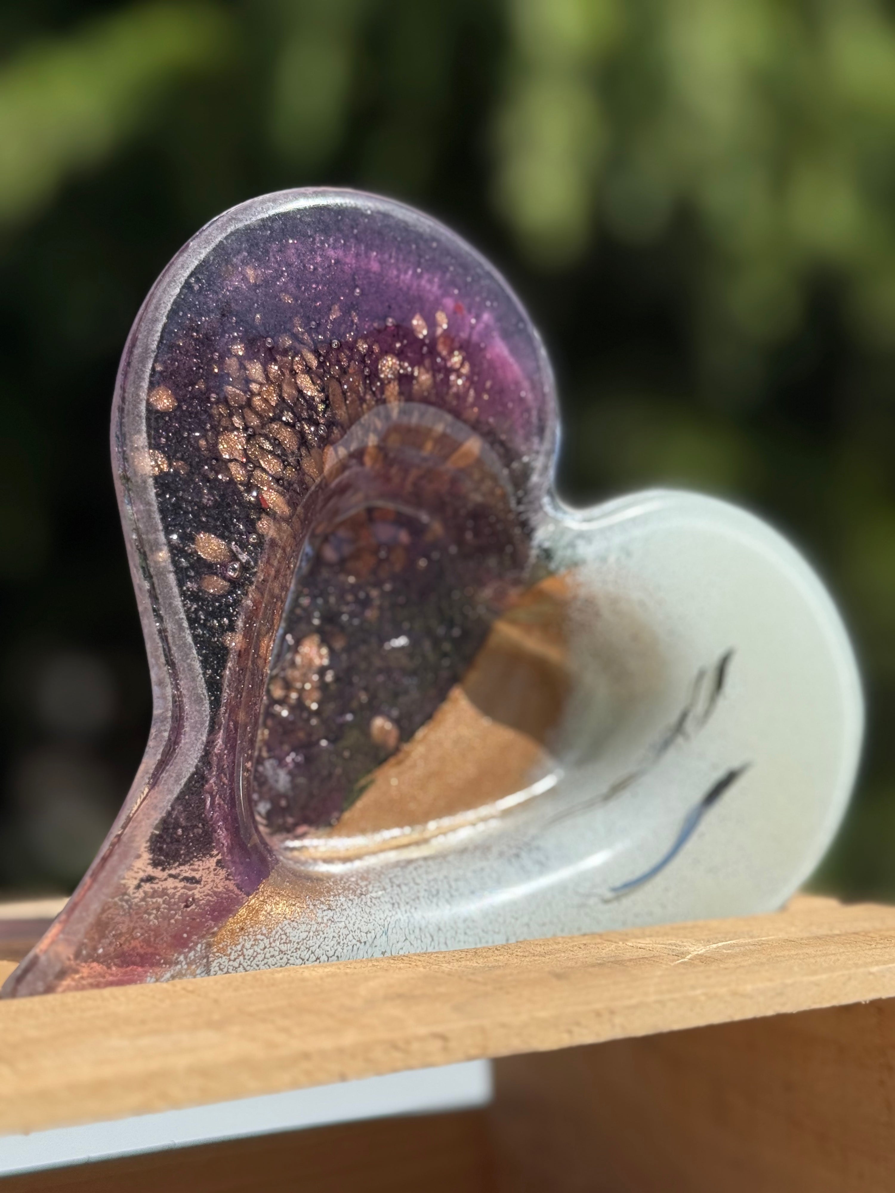 Thira Mauve Heart Tealight Dish