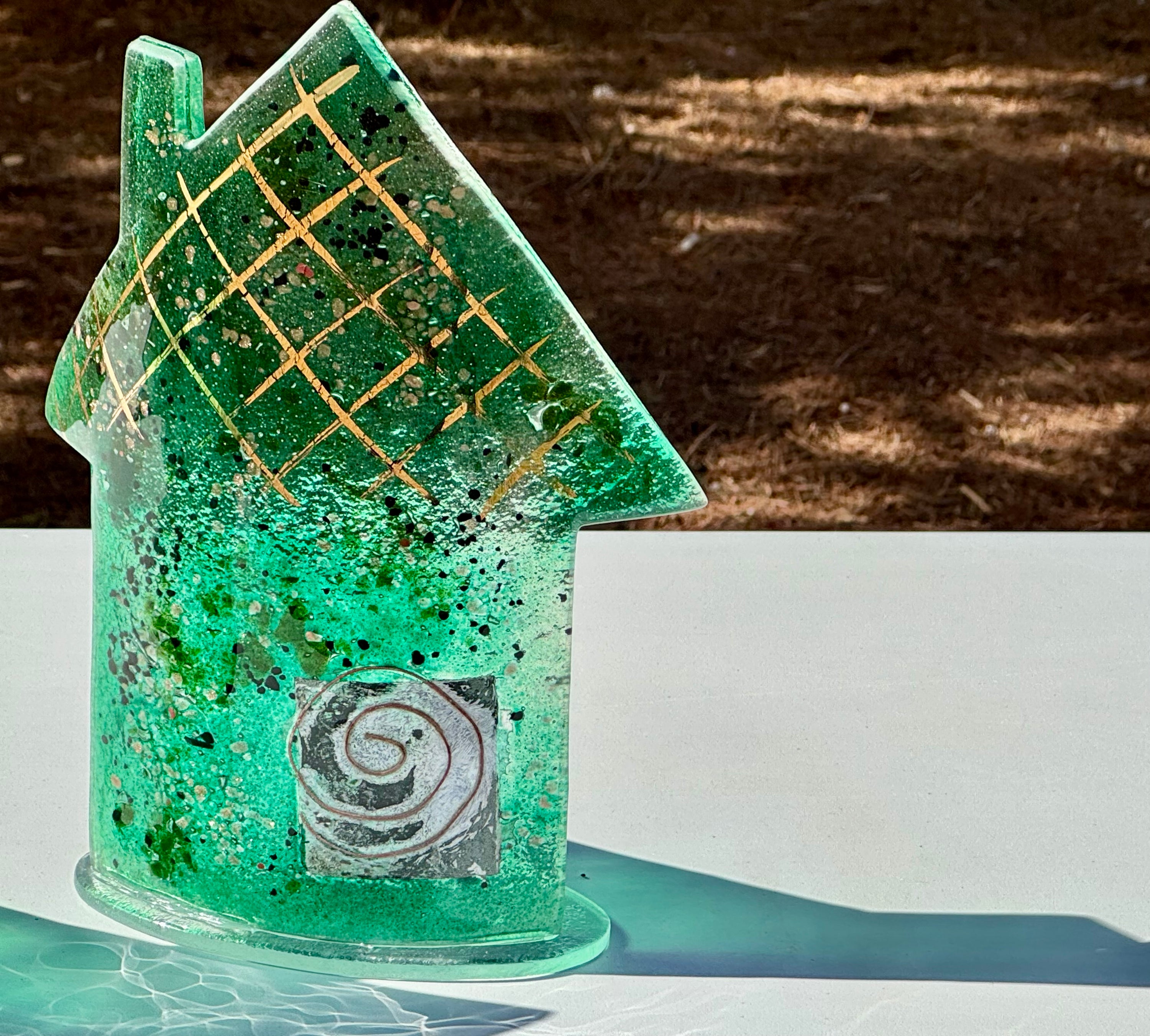 Cottage - Dark Green & Gold