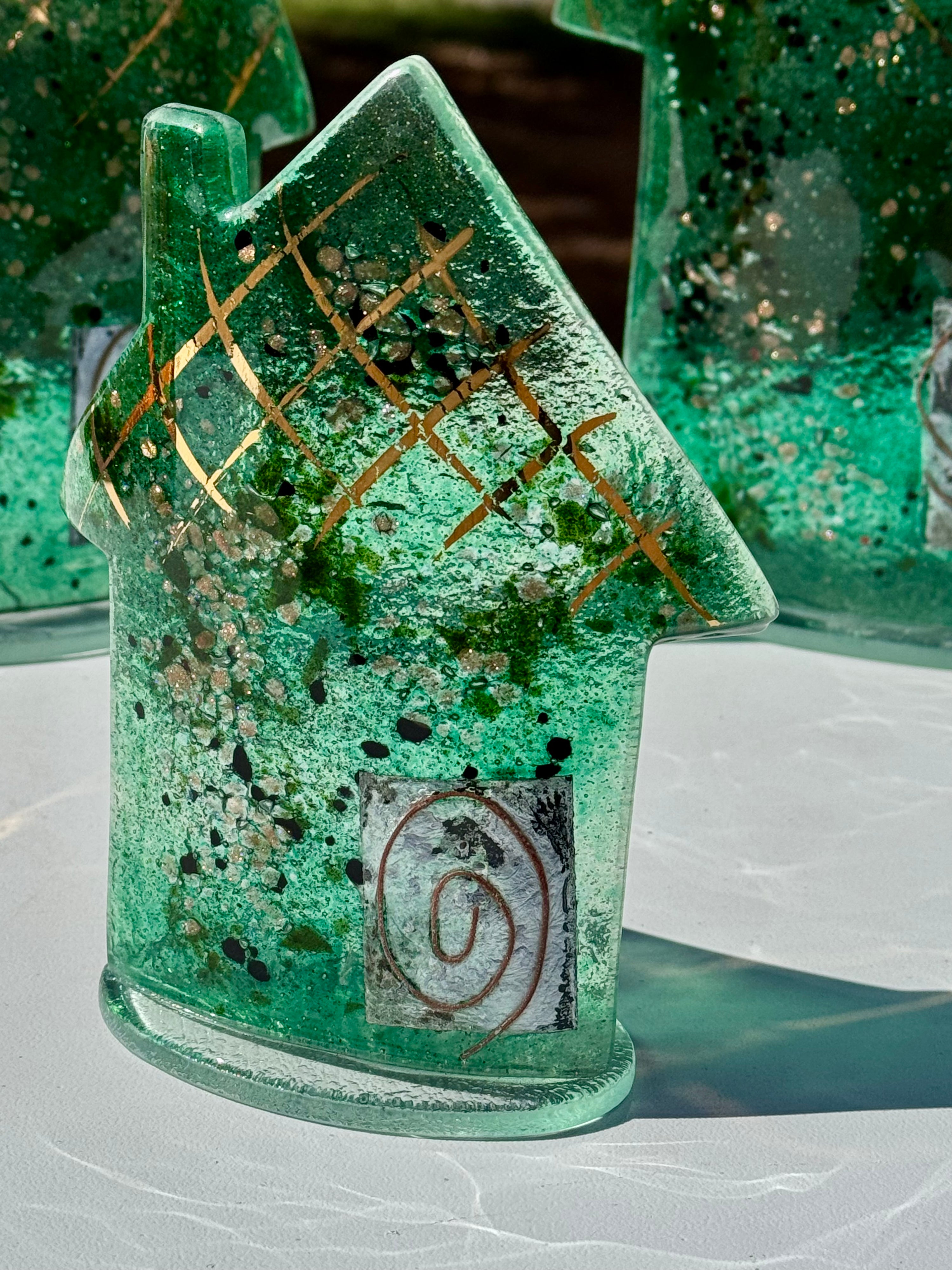 Cottage - Dark Green & Gold