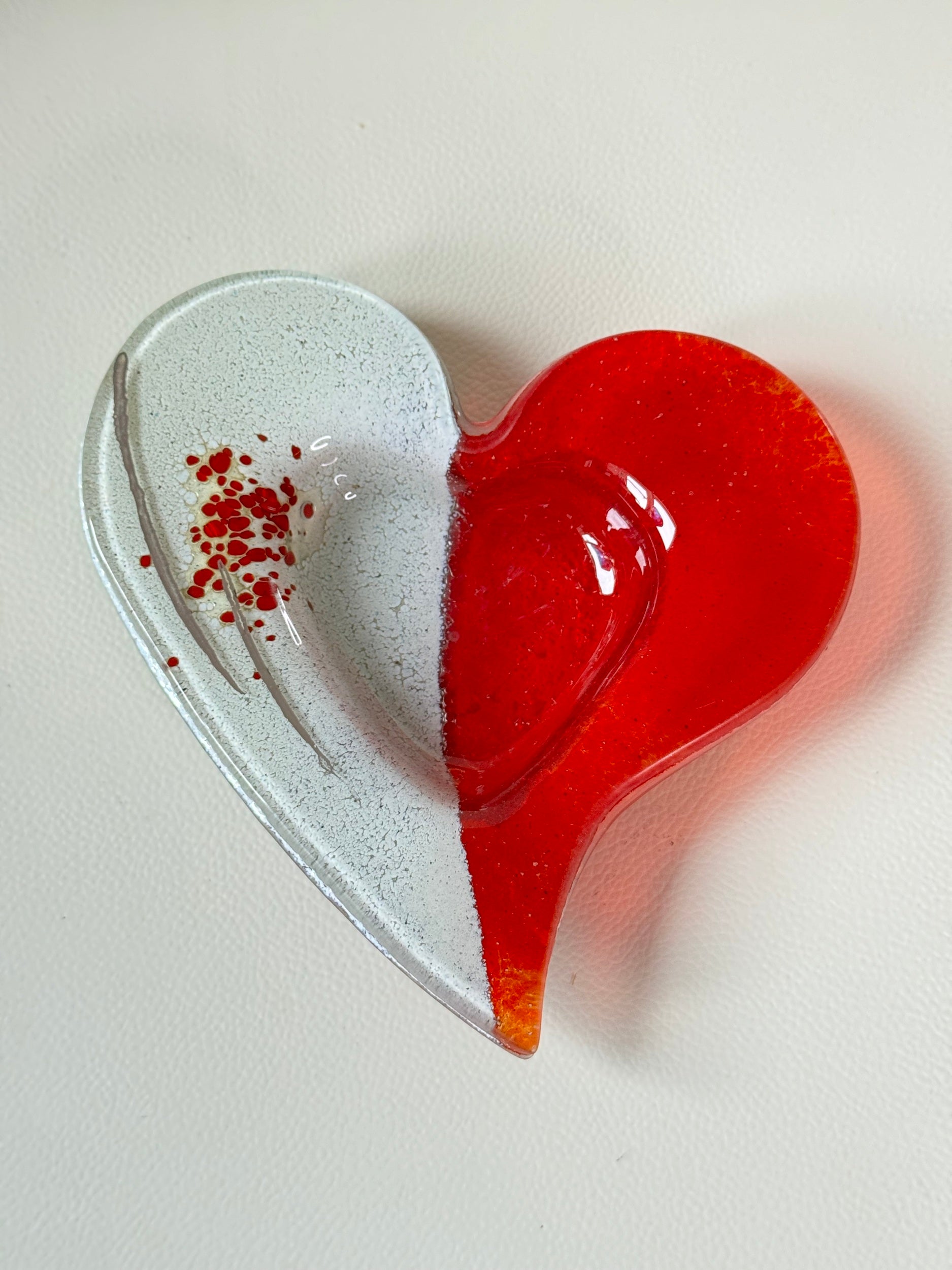 Red, White & Platinum Heart Tealight Dish
