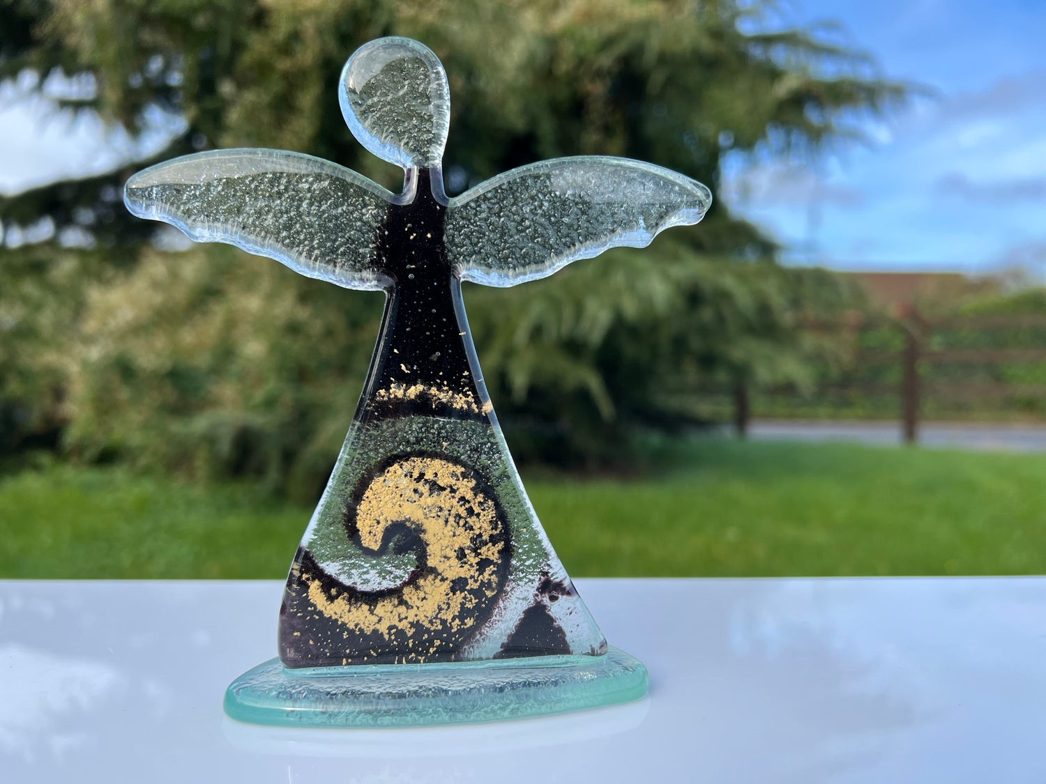 Angel - Nefeli Black with Gold