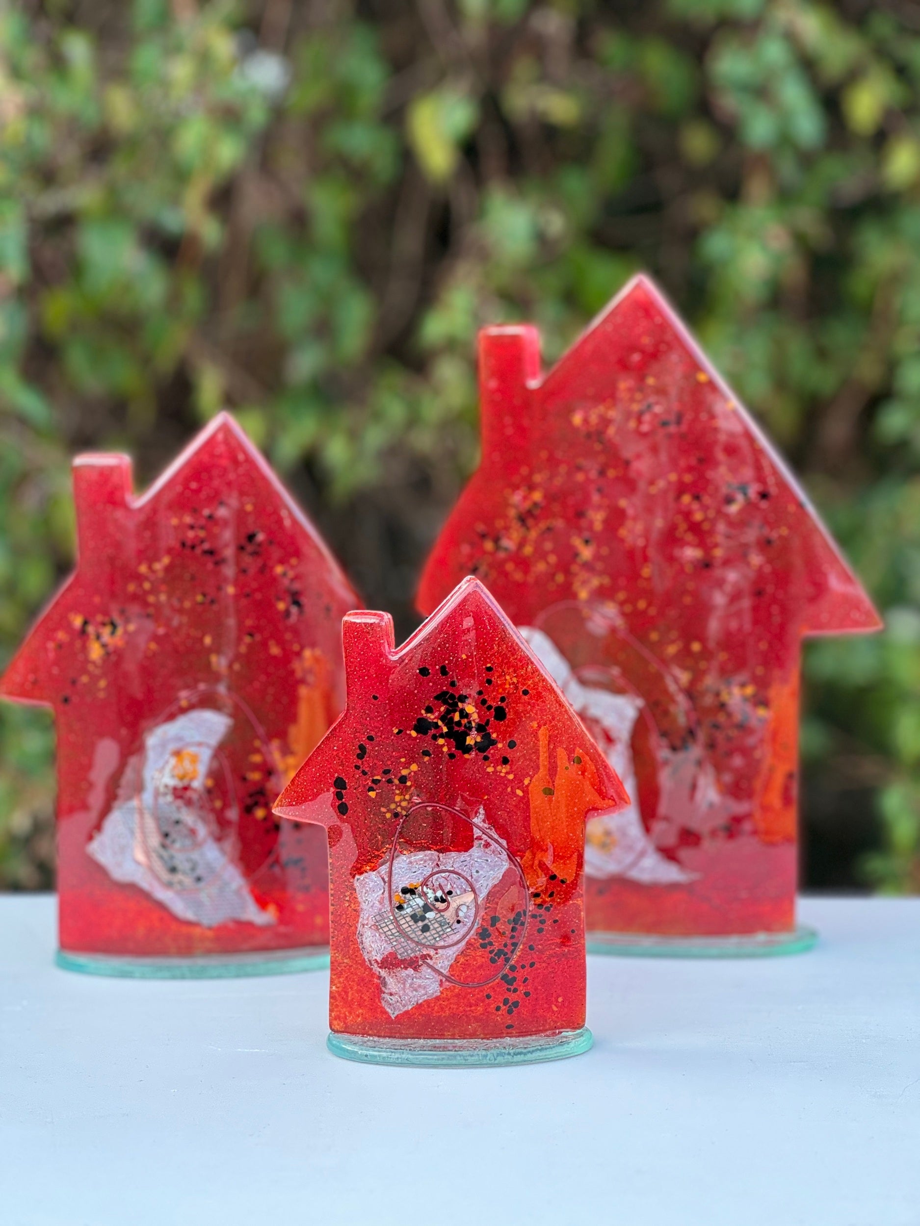 Cottage - Opera Red