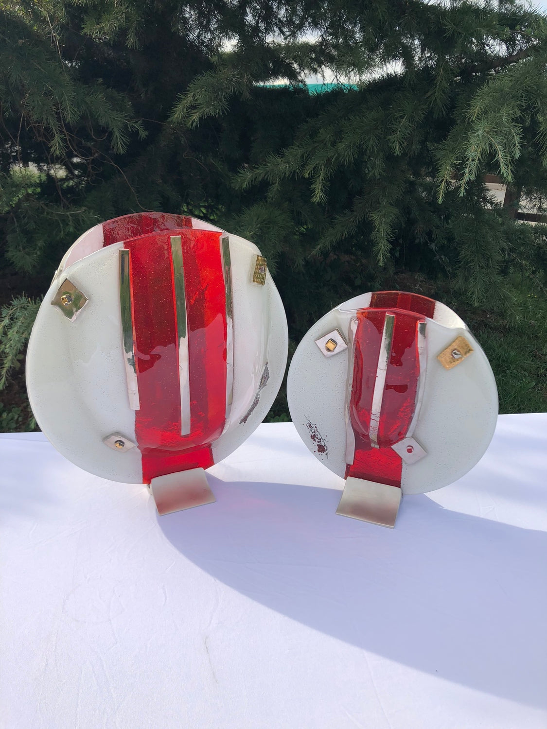 Red White & Platinum Round Vase
