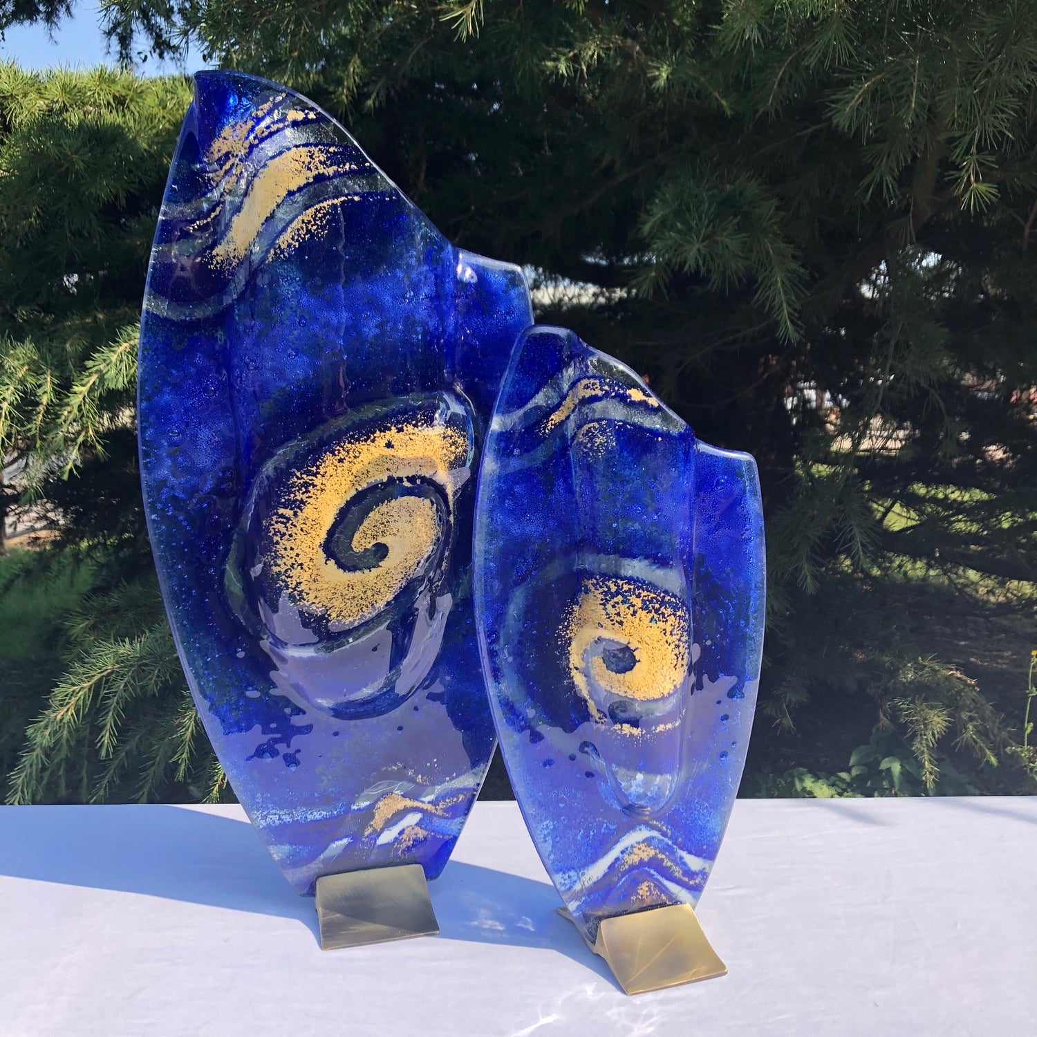 Dark Blue & Gold Oval Vase