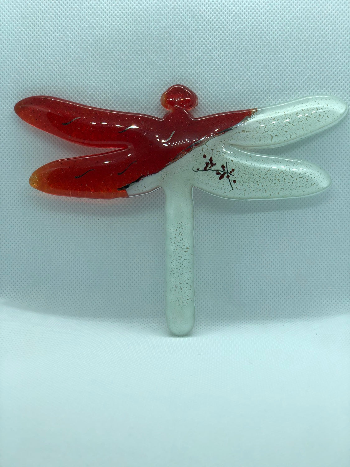 Dragonfly - Red, White & Platinum