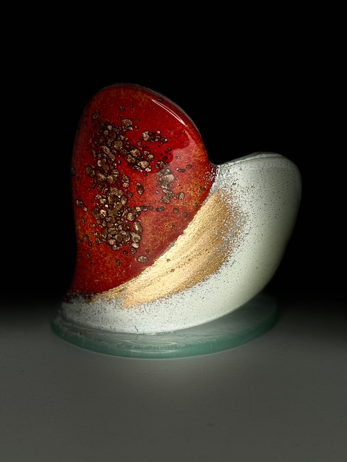 Thira Red Heart Shaped Tealight Holder