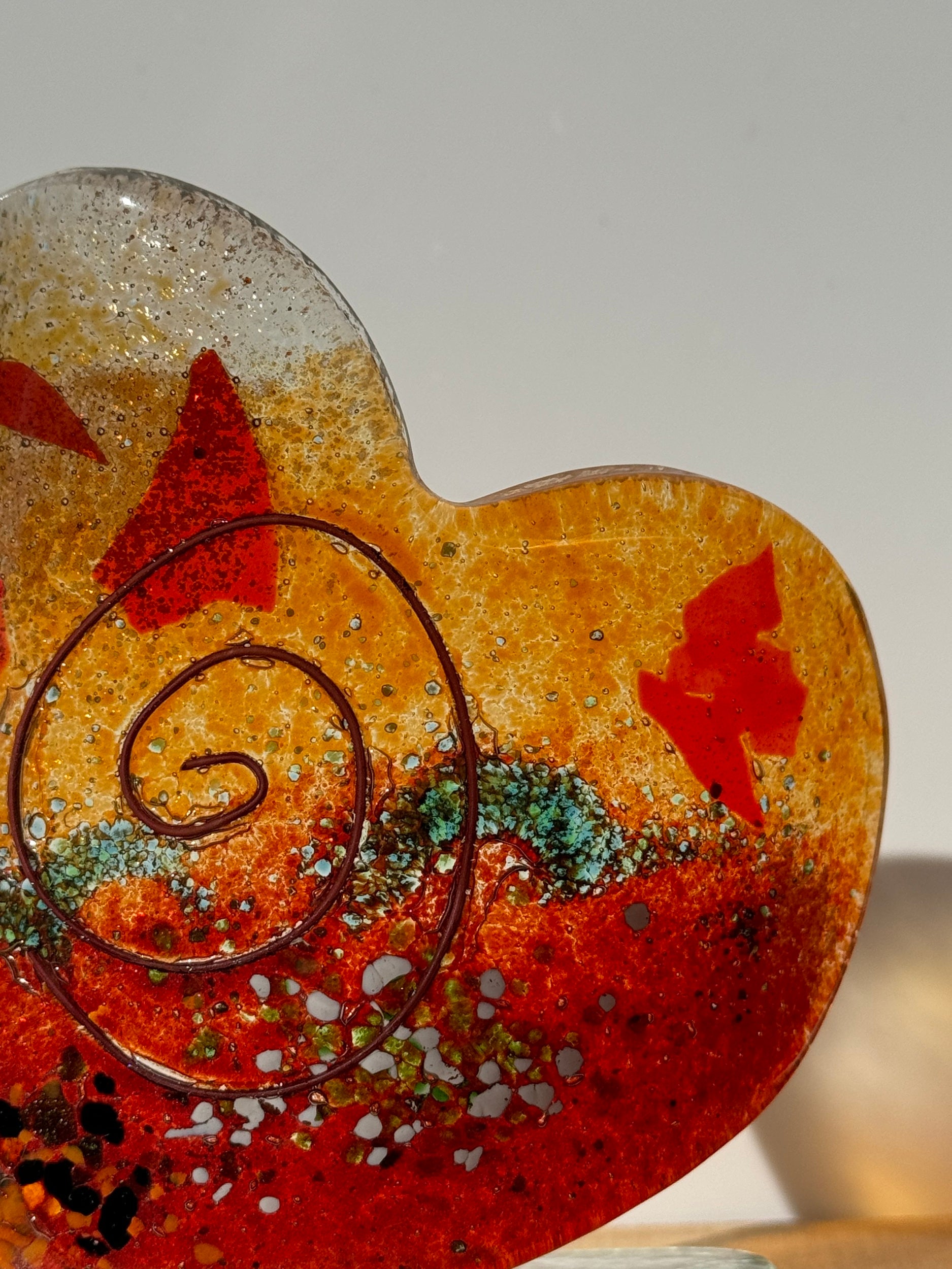 Tricolore Heart Shaped Tealight Holder