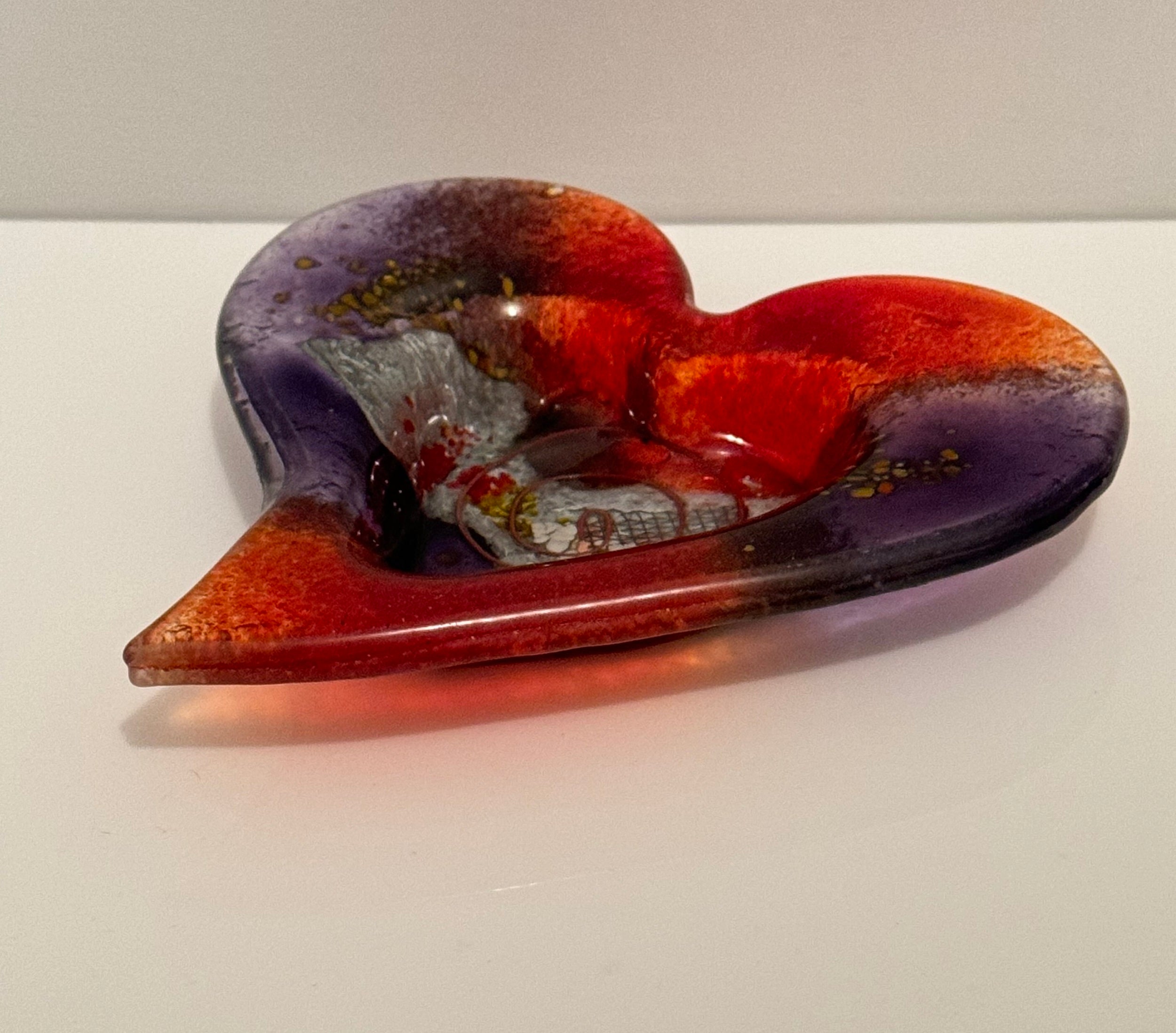 Opera Purple & Red Heart Tealight Dish