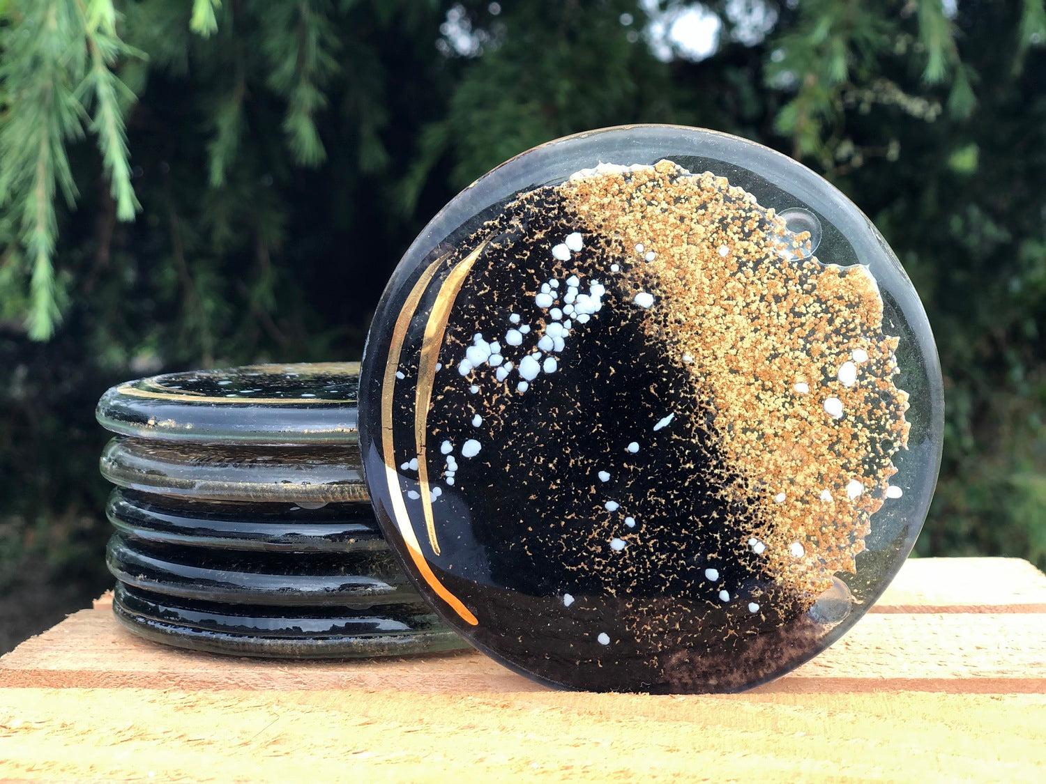 Black and Gold Coaster (Round)