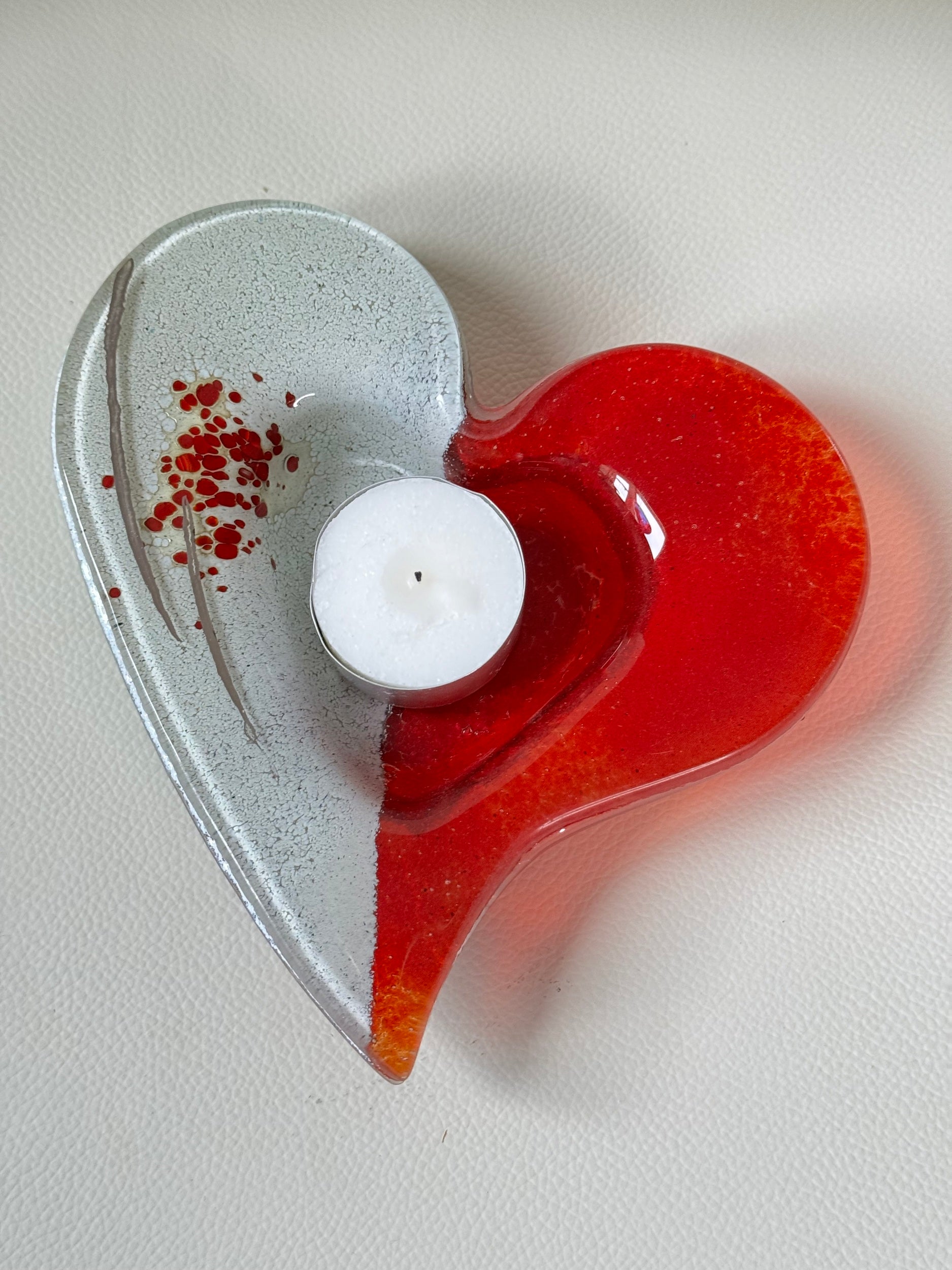 Red, White & Platinum Heart Tealight Dish