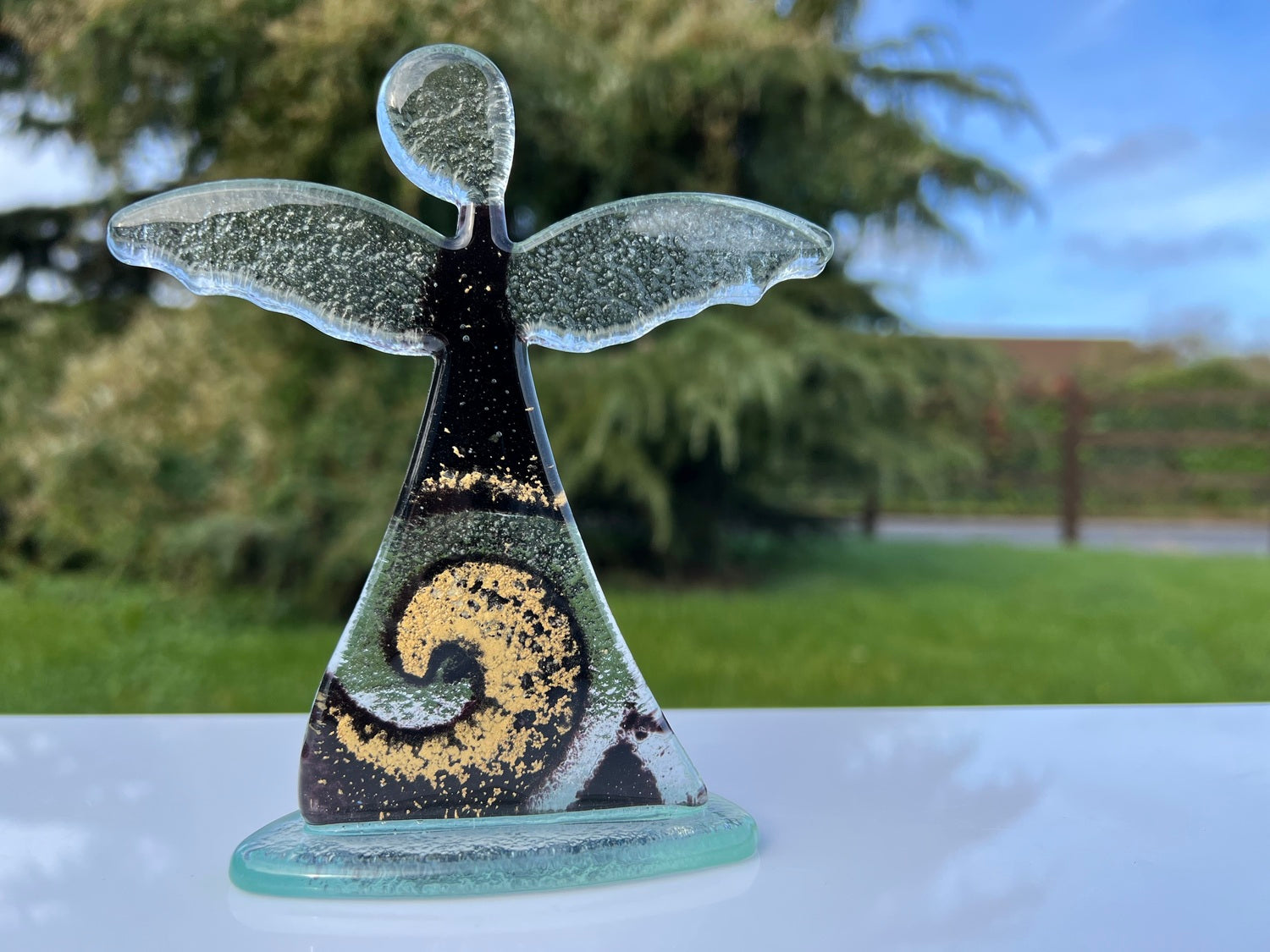 Angel - Nefeli Black with Gold