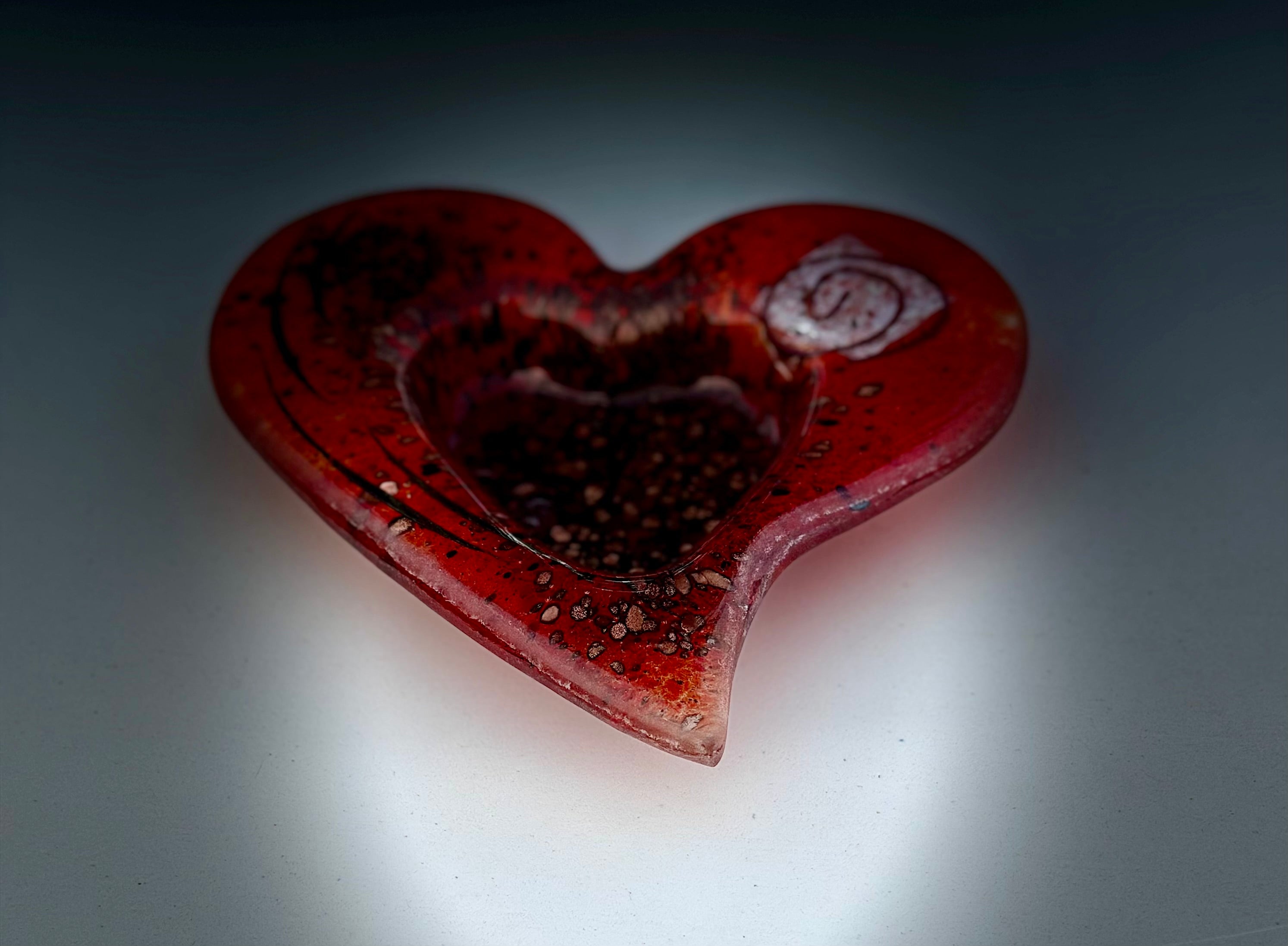 Red & Platinum Heart Tealight Dish