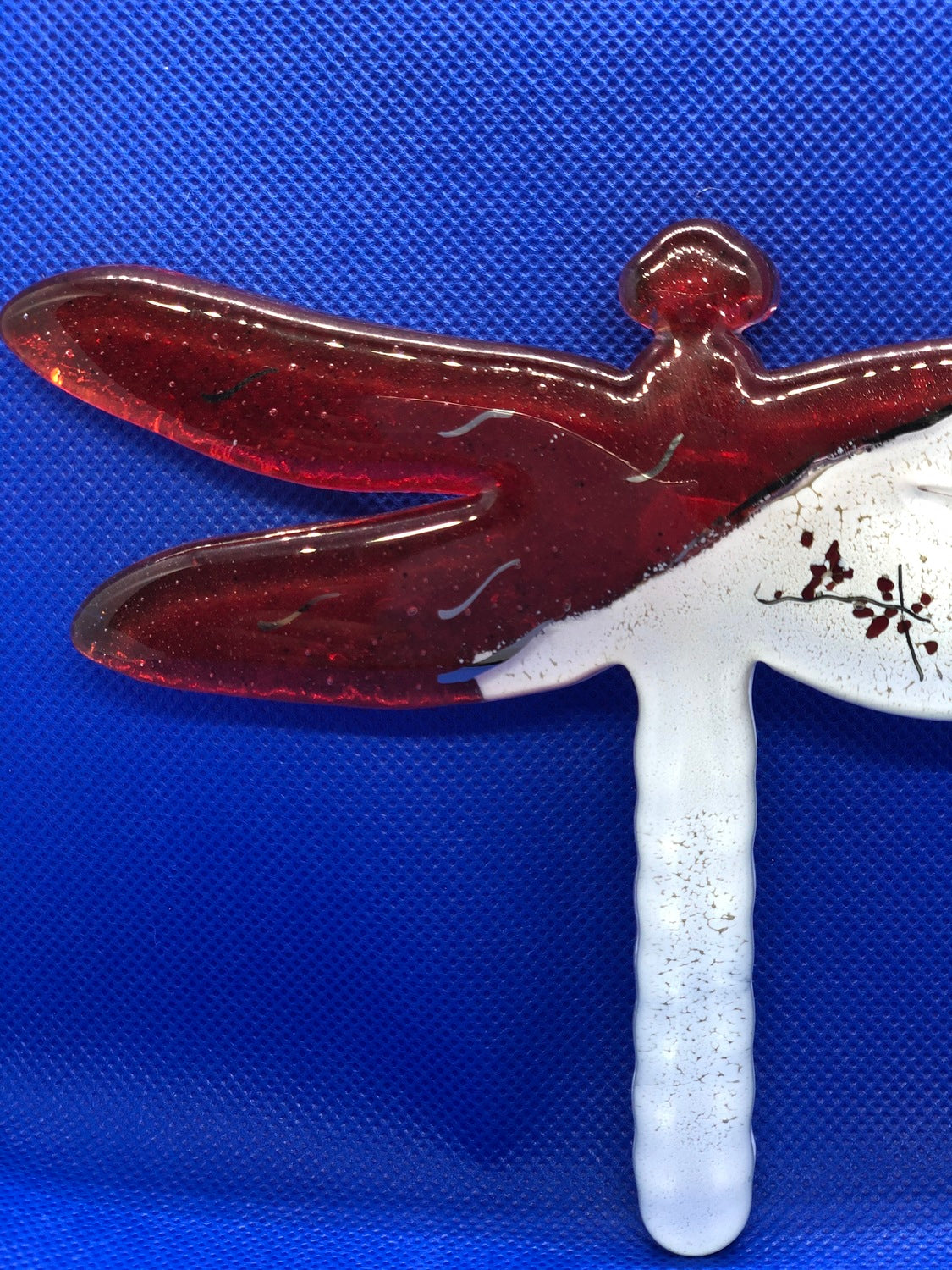 Dragonfly - Red, White & Platinum