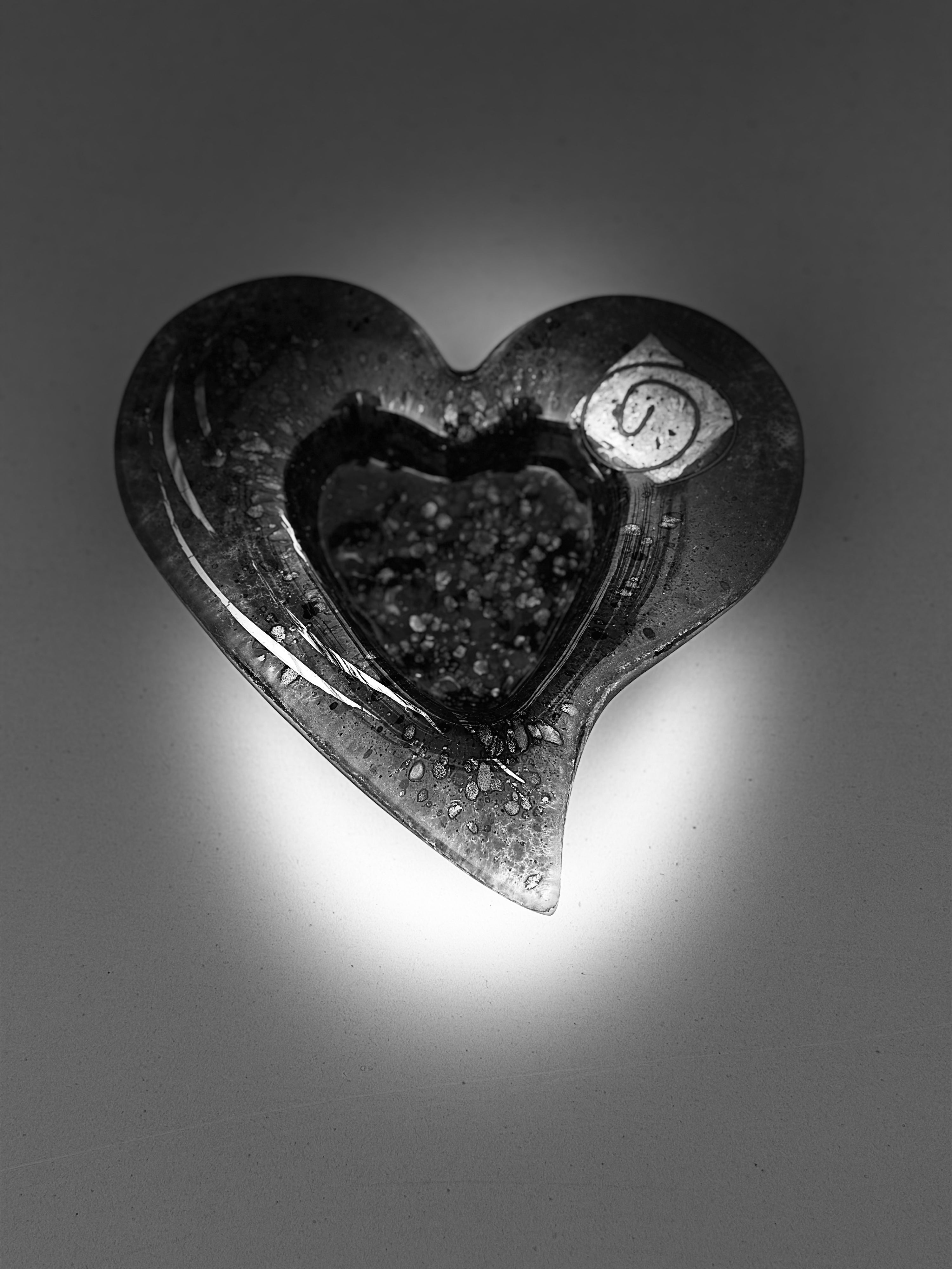 Red & Platinum Heart Tealight Dish