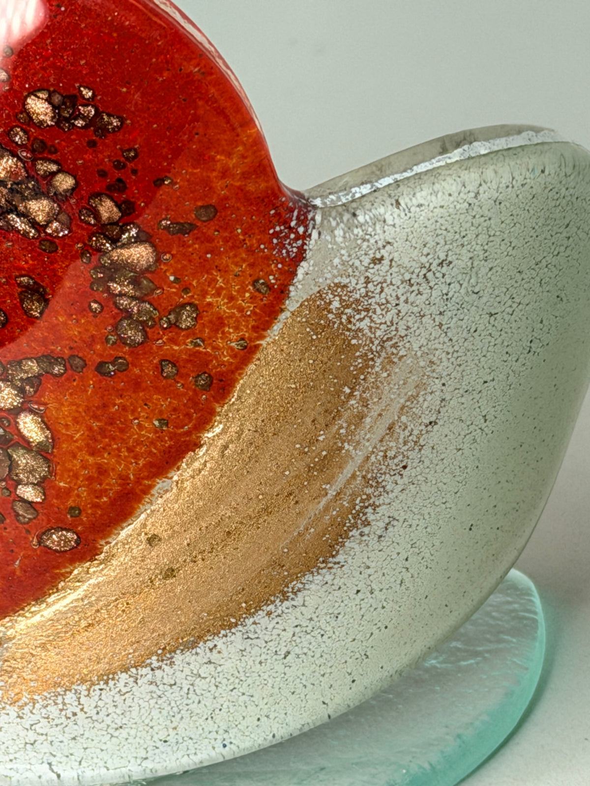 Thira Red Heart Shaped Tealight Holder