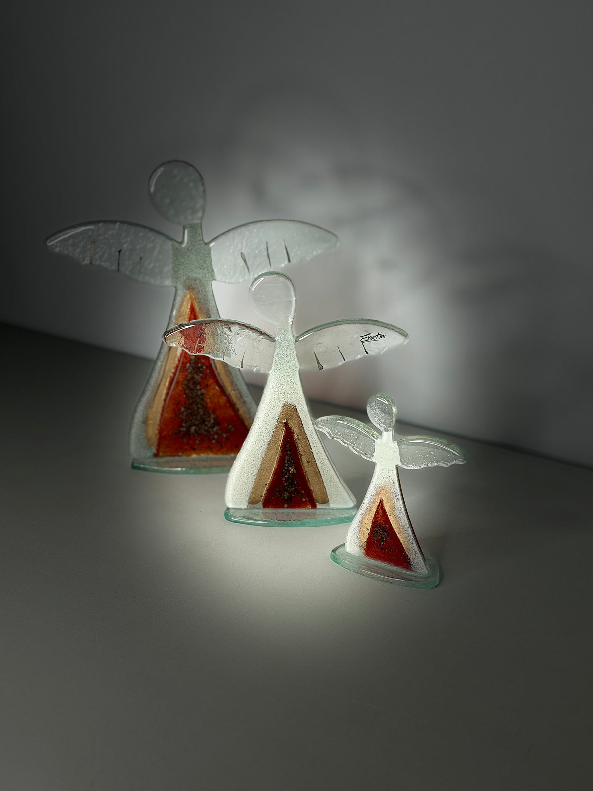 Angel - Thira Red