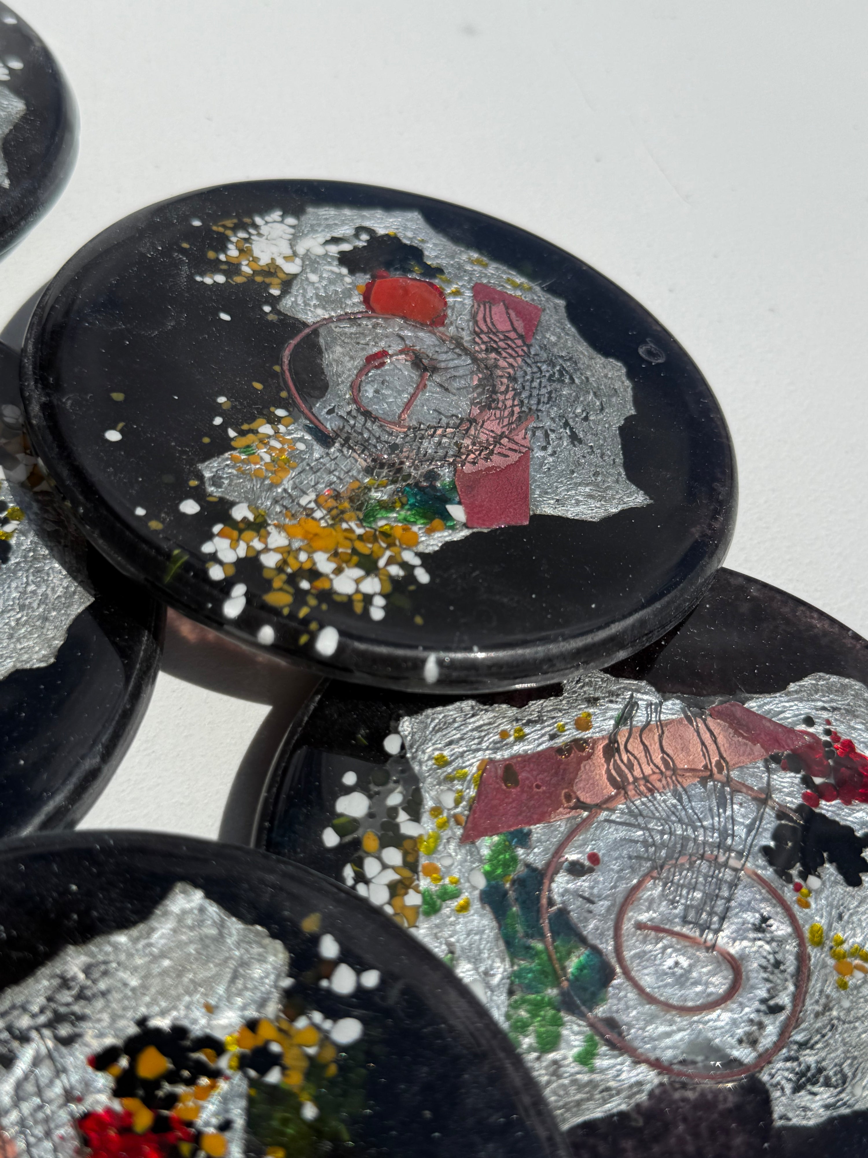 Opera Black Coasters (Round)