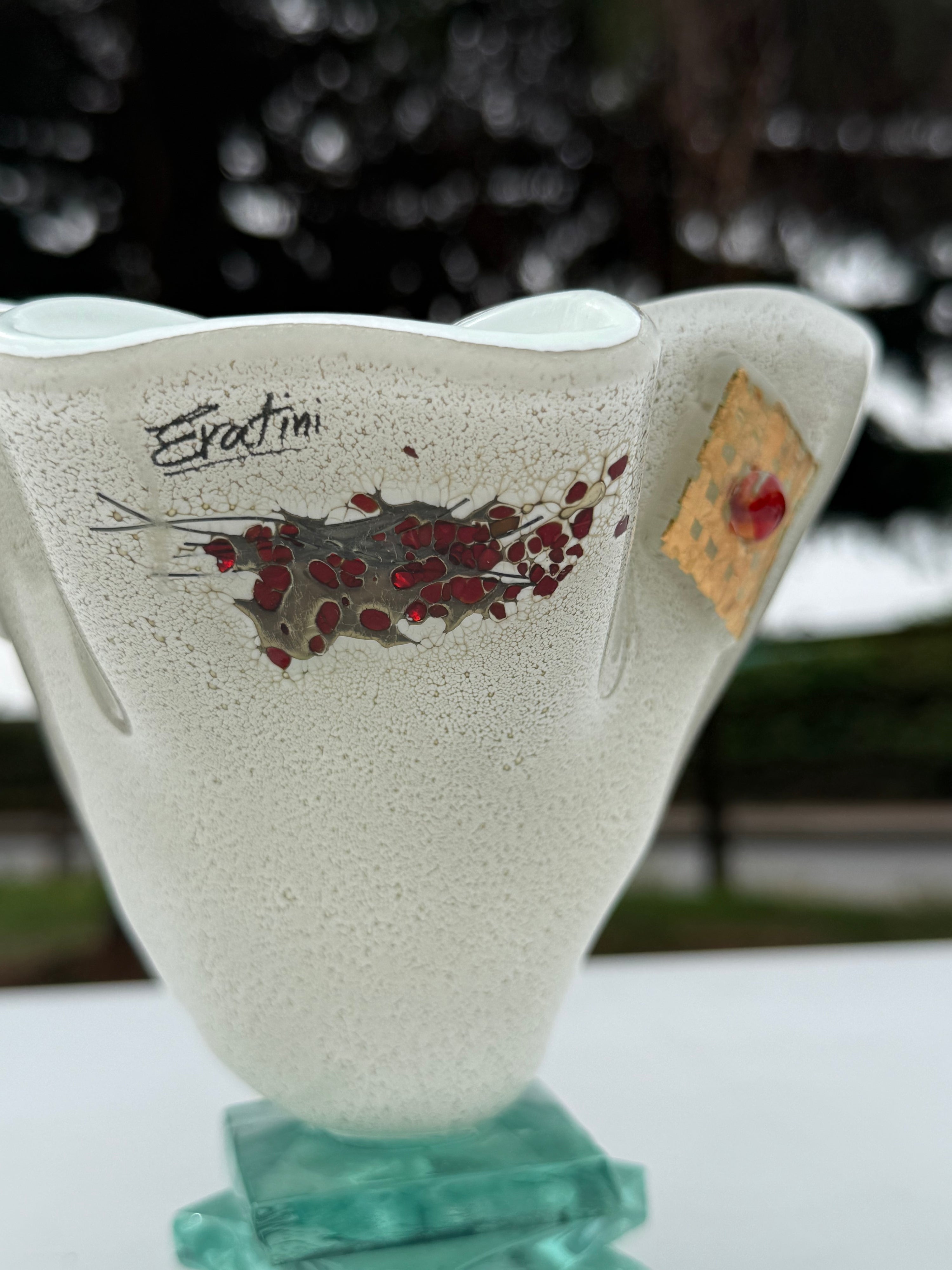 Platinum White Bowl with Stacked Glass Stand