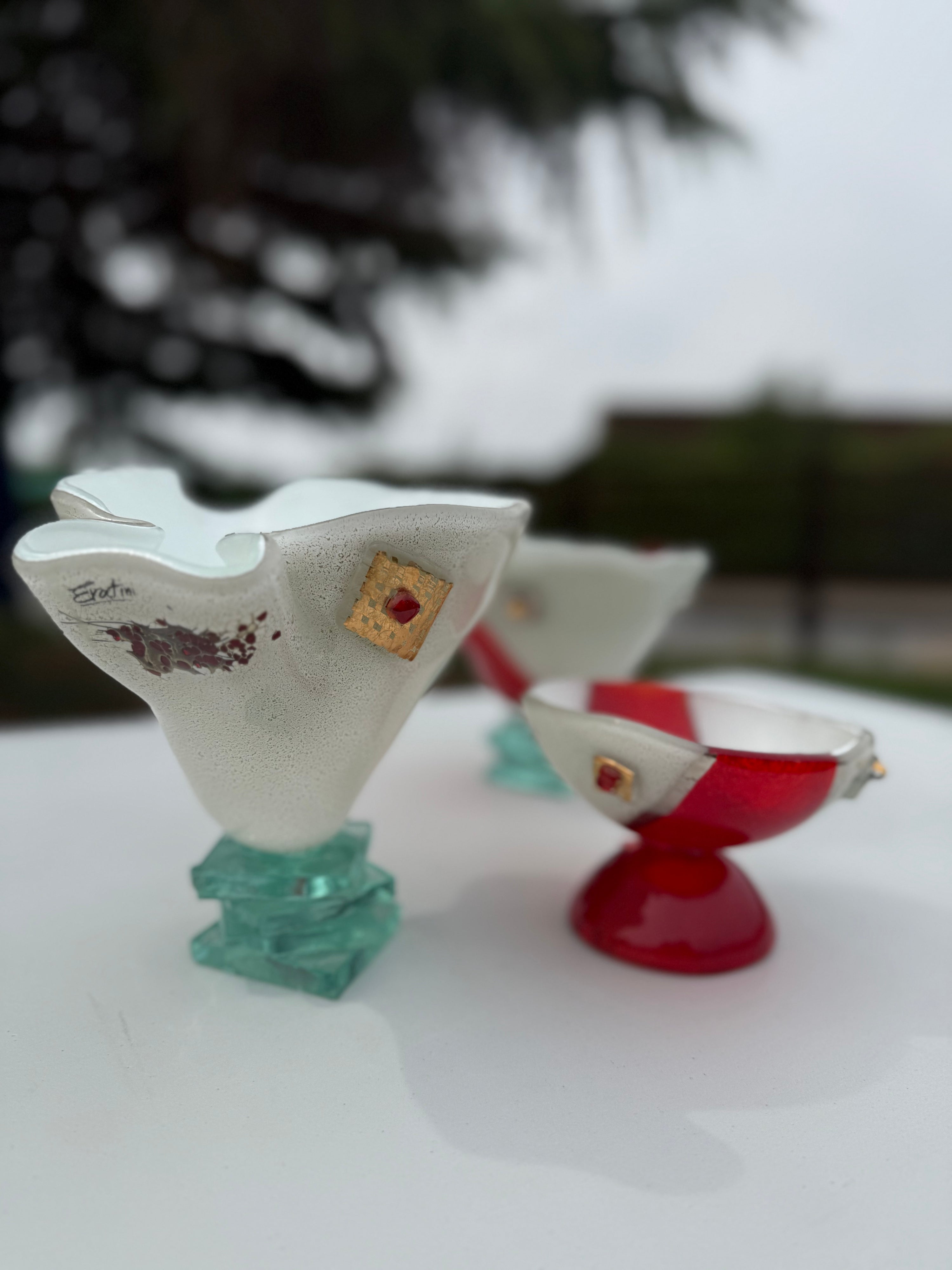 Platinum White Bowl with Stacked Glass Stand