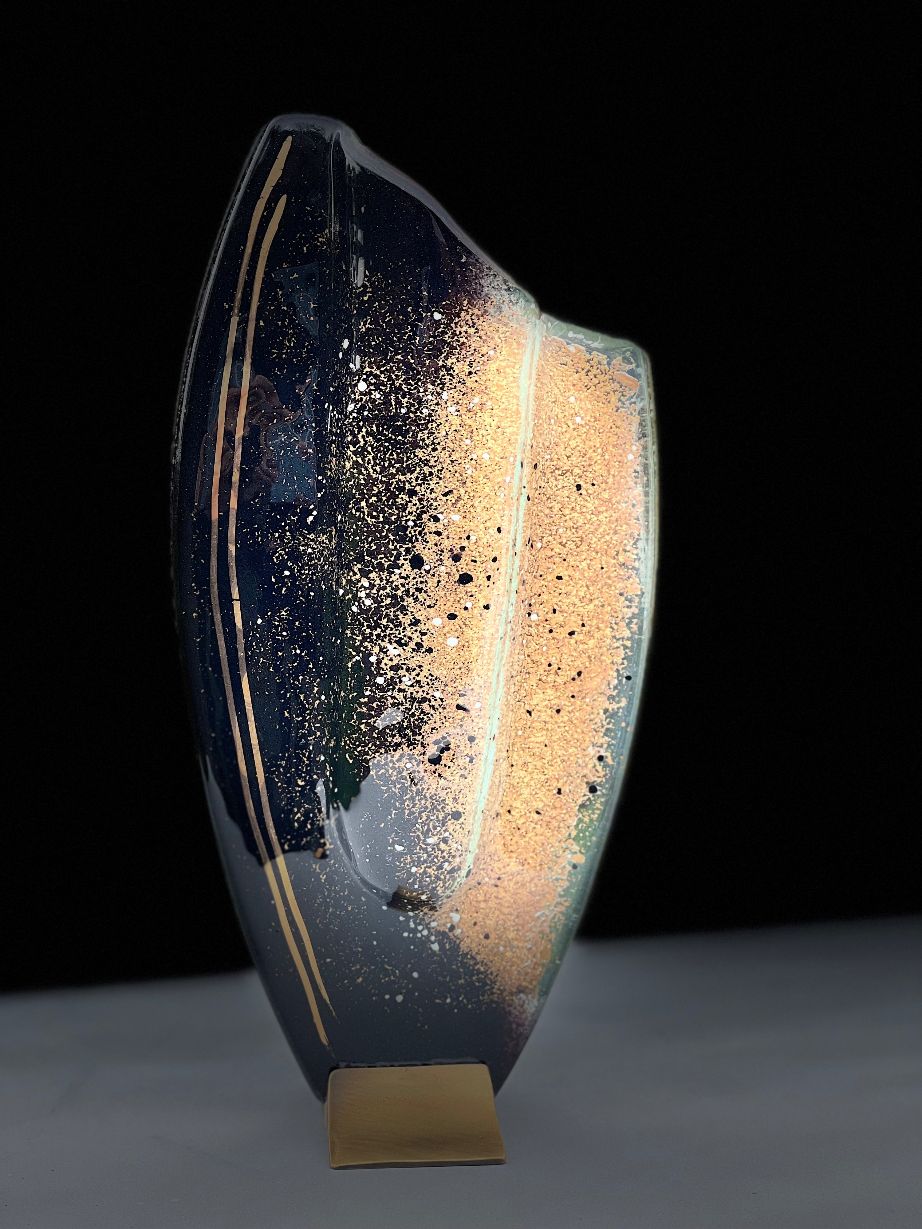 Black & Gold Oval Vase