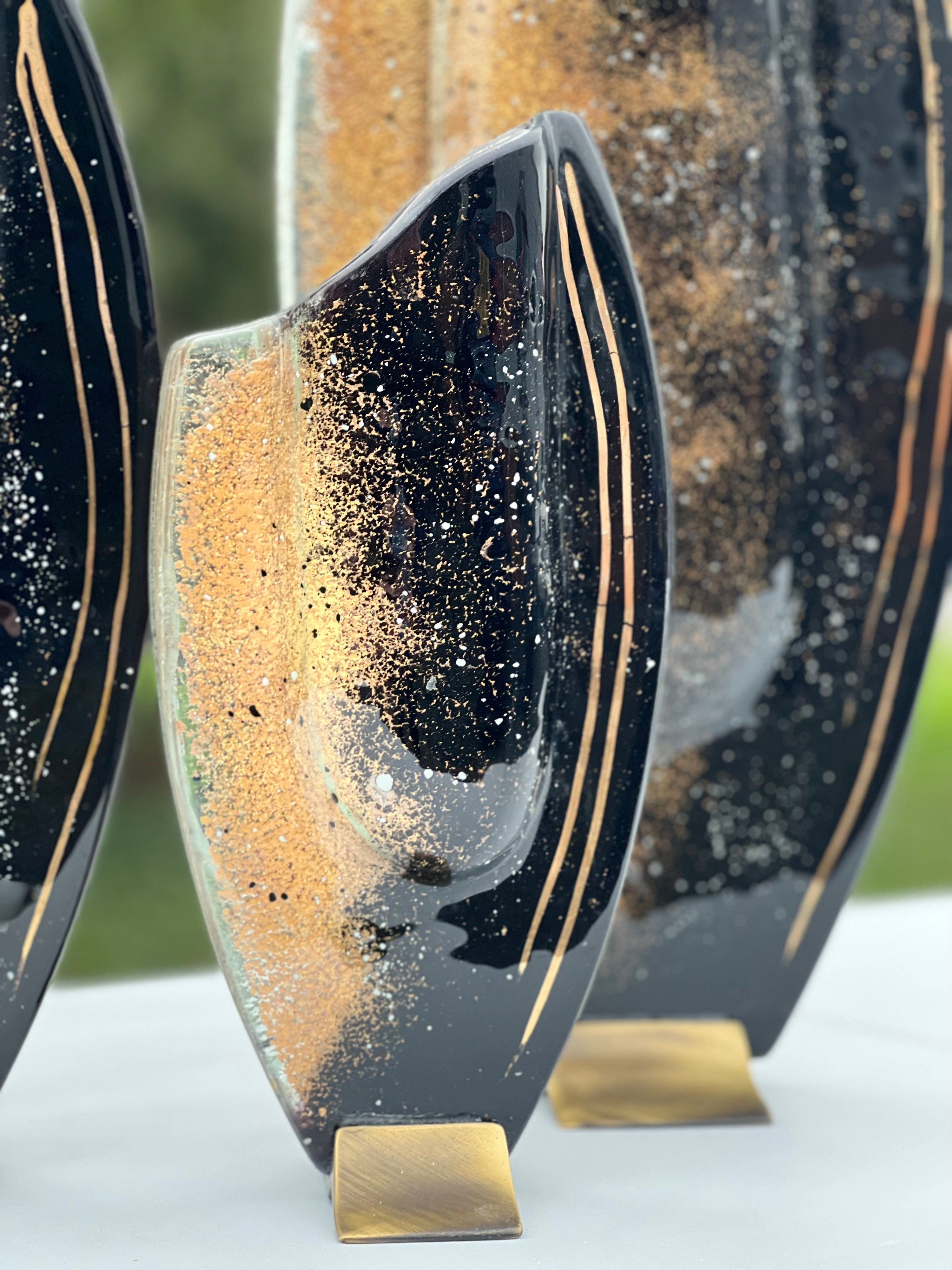 Black & Gold Oval Vase