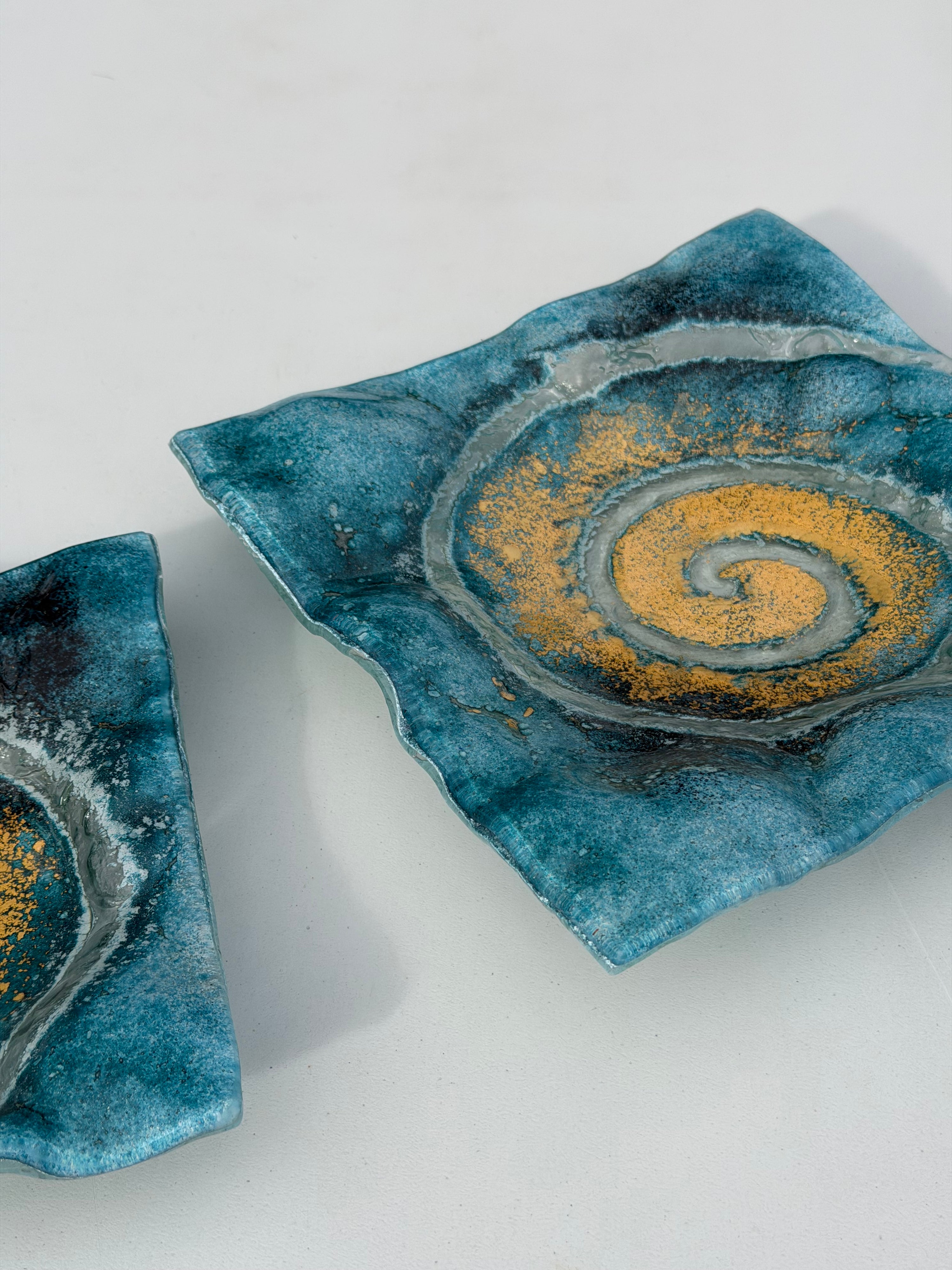 Blue & Gold Square Plate