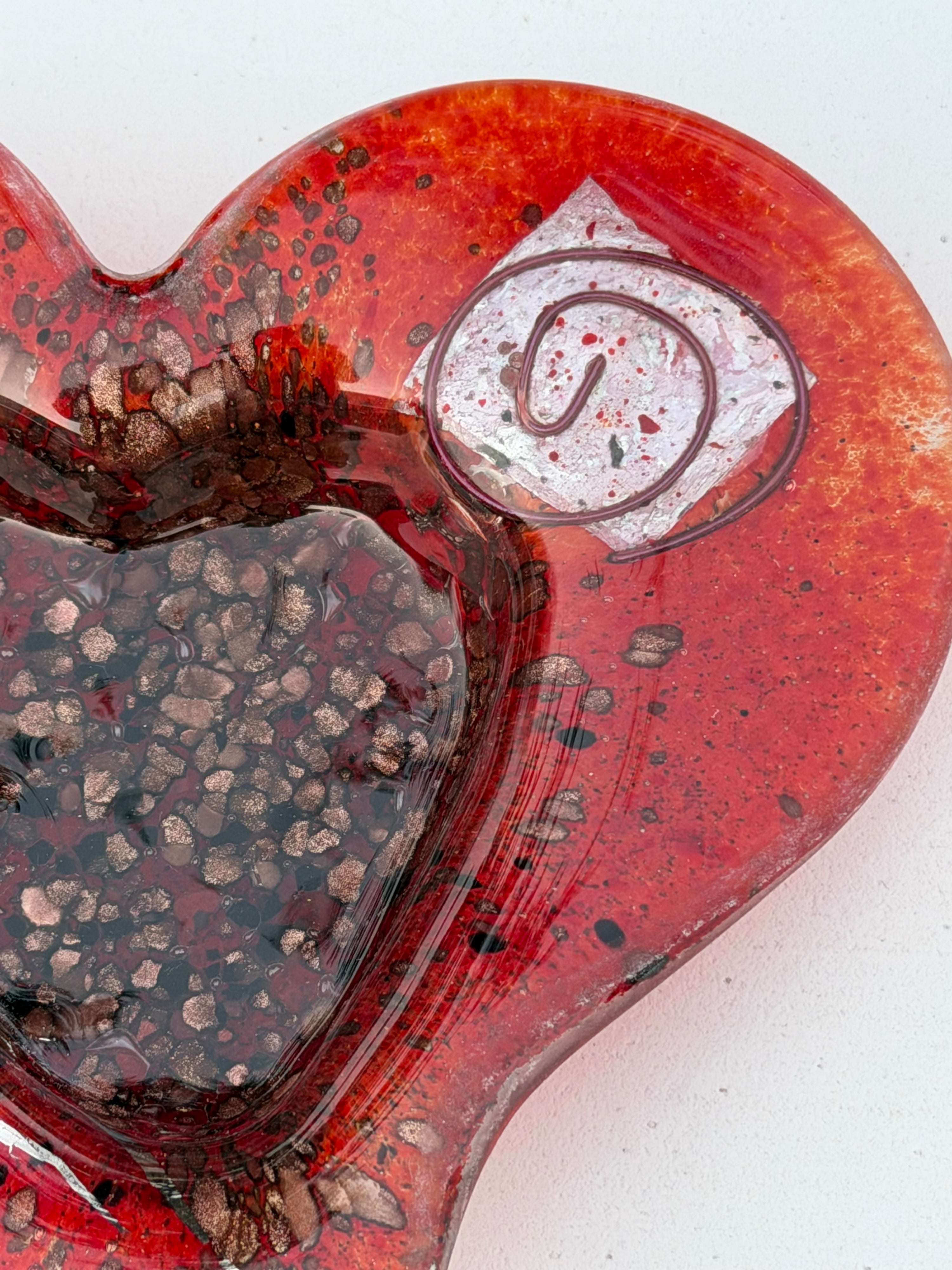 Red & Platinum Heart Tealight Dish