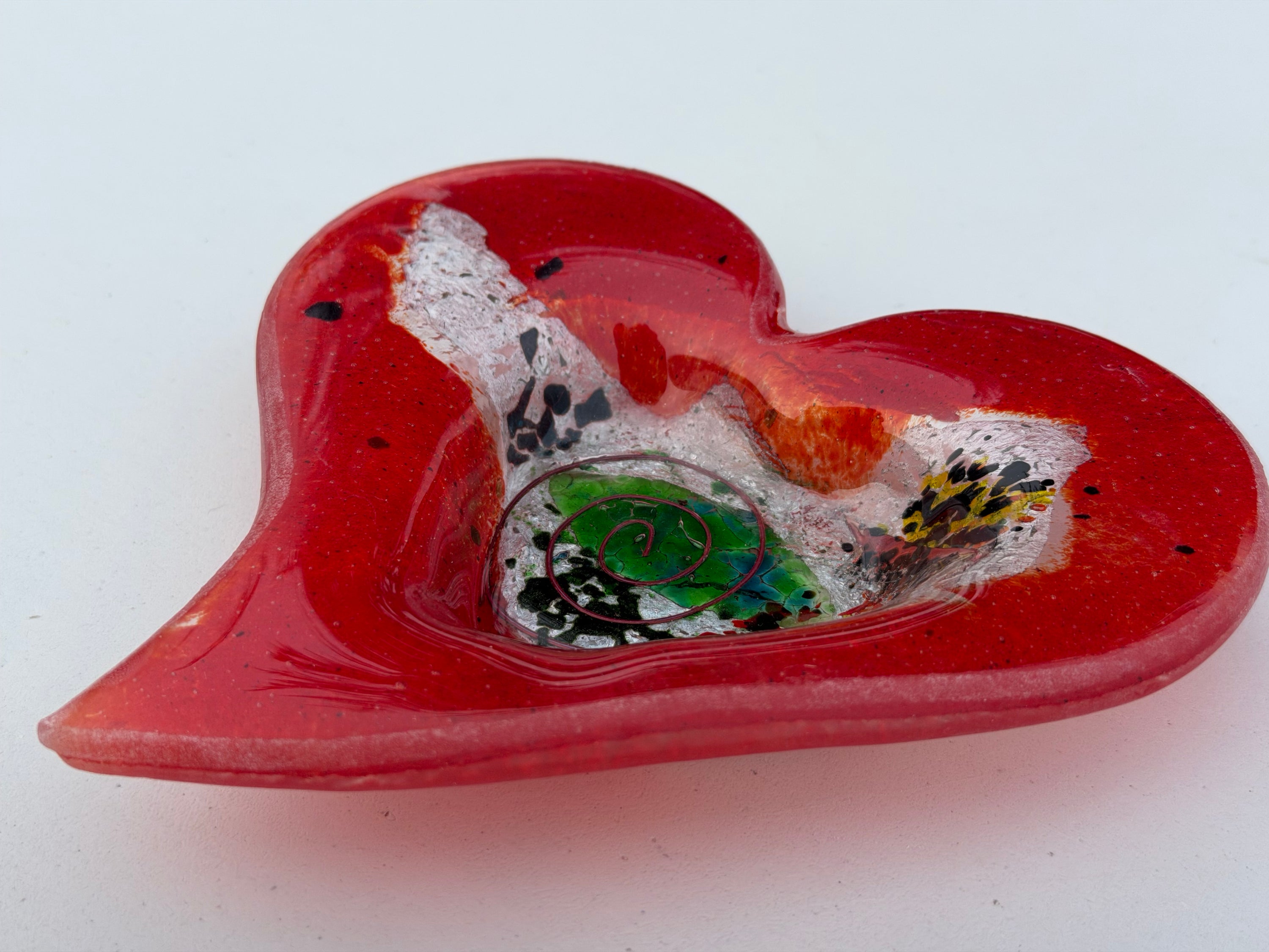 Opera Red Heart Tealight Dish