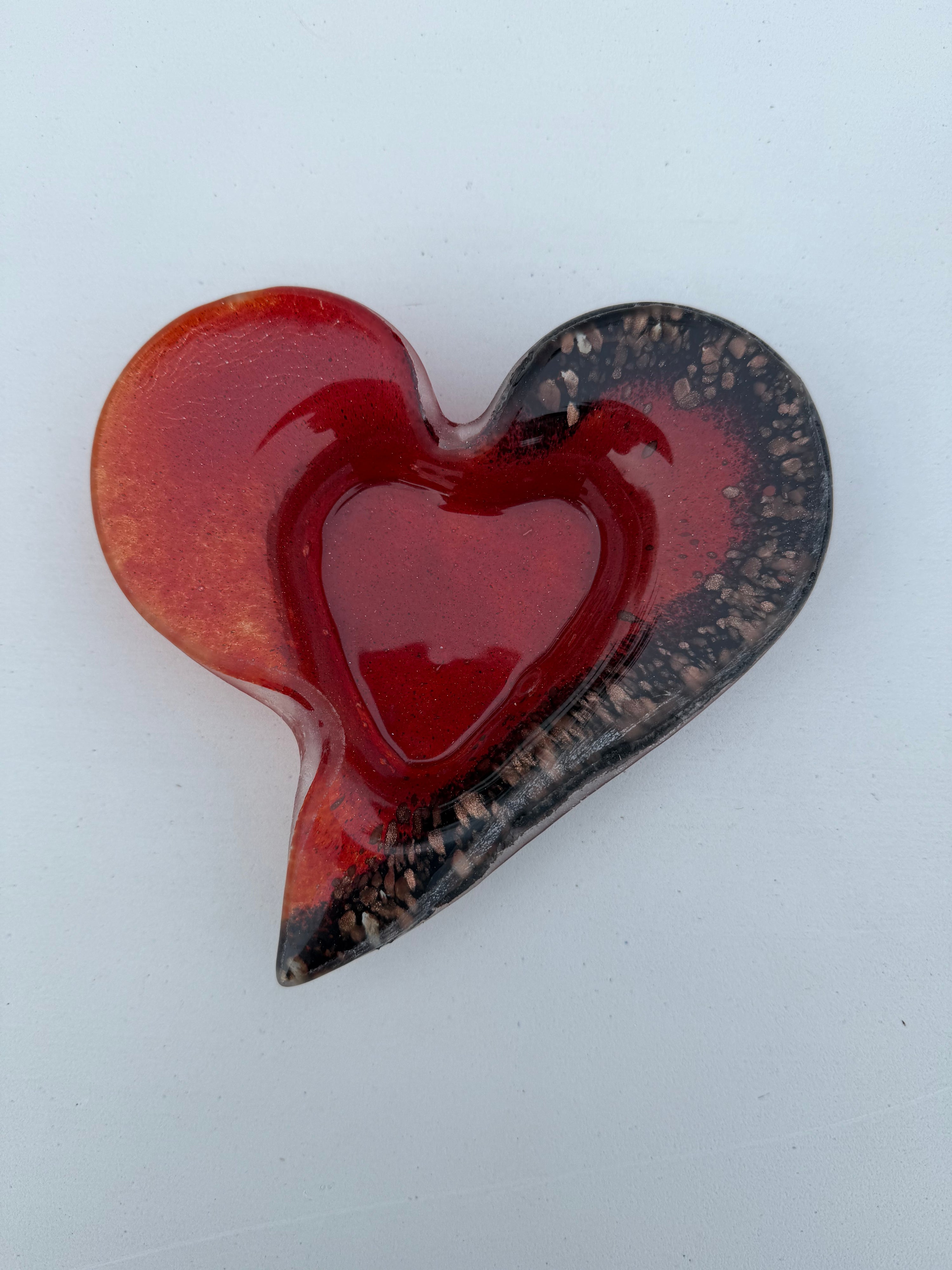 Fedra (rustic) Red Heart Tealight Dish